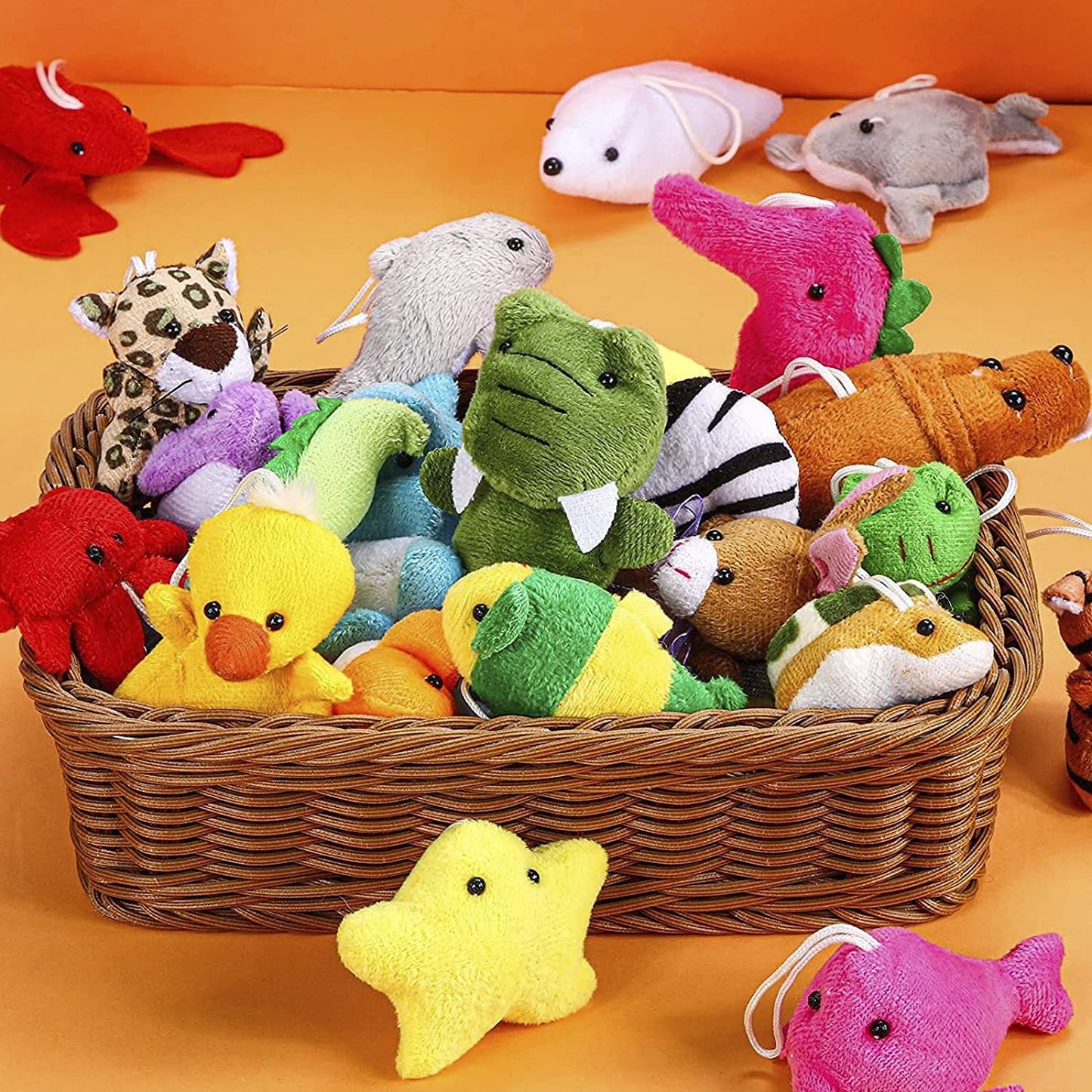56 PCS Mini Plush Animals Toys Bulk, Small Stuffed Ocean Animal Toy Set, Keychain Decoration for Claw Machine, Birthday Party Favor, Goodie Bag Fillers, Christmas, Classroom Prize Box, School Reward