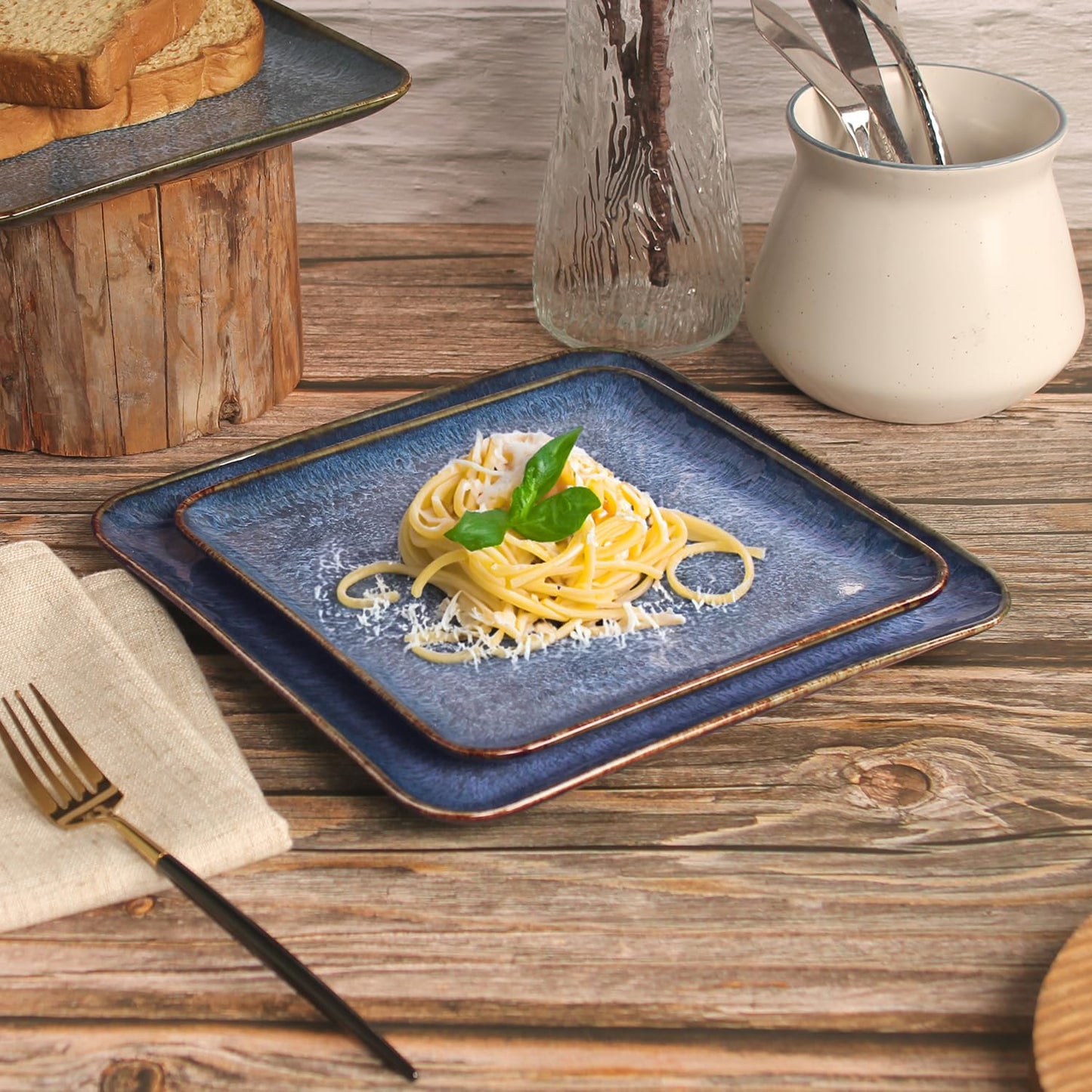 jinsongdafa 4-piece ceramic dinner plate set, suitable for steak, pasta and pizza, microwave- and dishwasher-safe, scratch-resistant, blue 9-inch square dinner plate