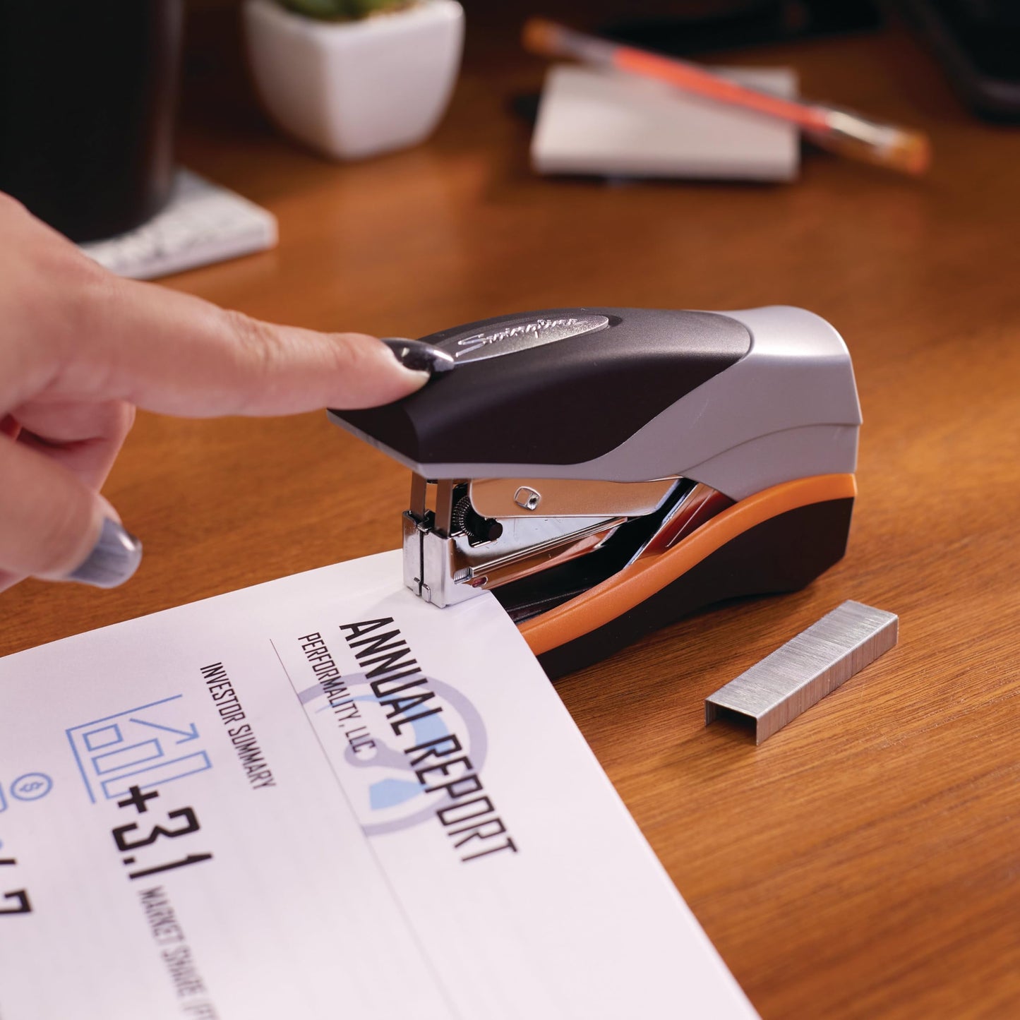 Swingline Stapler, Optima 40, Compact, Low Force, 40 Sheets, Black/Silver (S7087842)