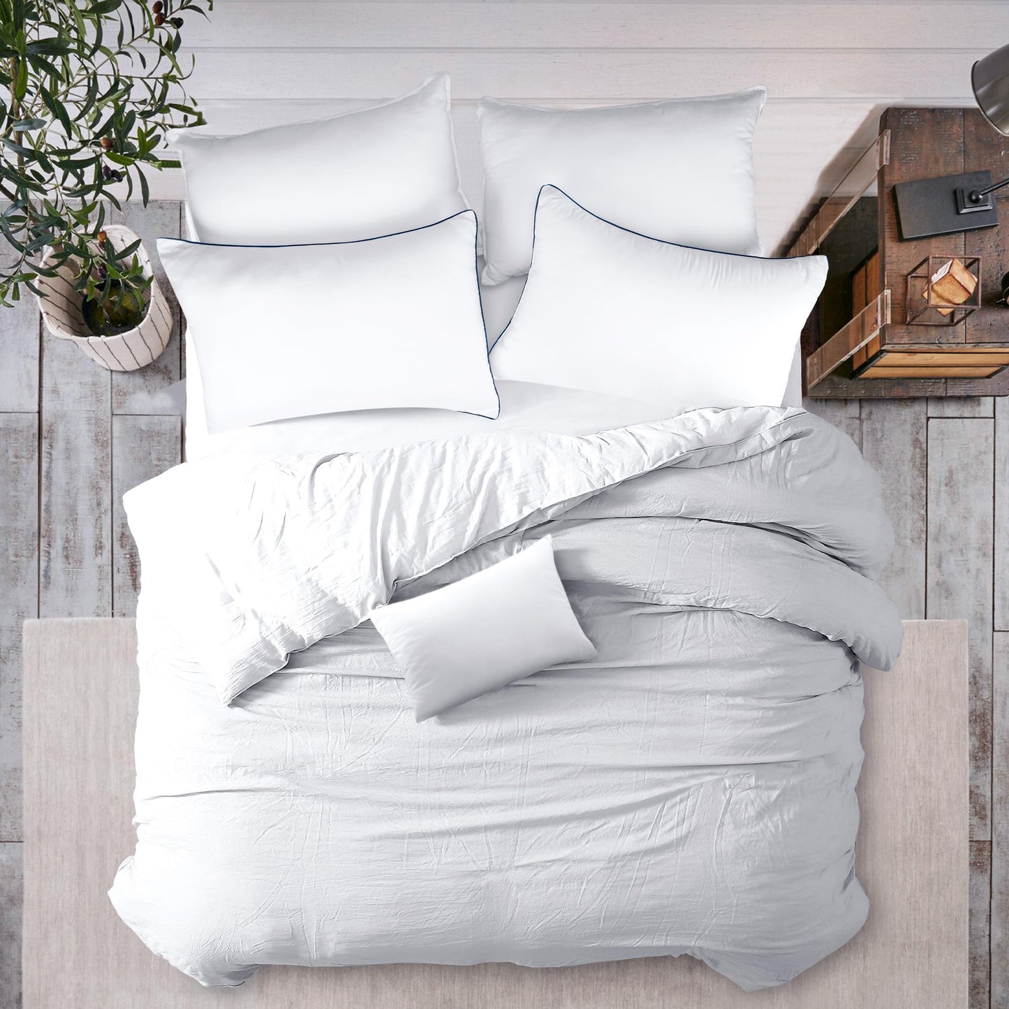 Utopia Bedding Bed Pillows for Sleeping (Navy), King Size, Set of 2, Hotel Pillow, Cooling Pillows for Side, Back or Stomach Sleepers