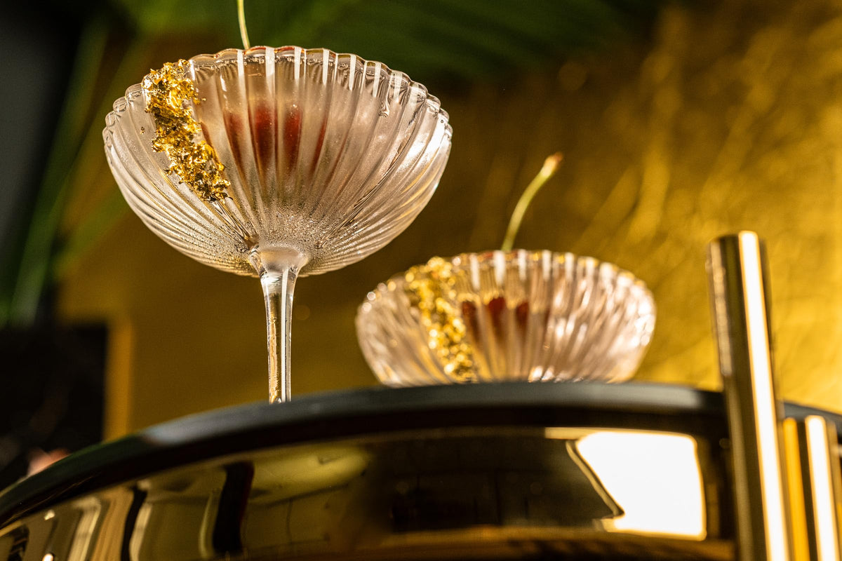 Venus Seashell Coupe Cocktail Glasses | Set of 4 | 8 oz Crystal Ribbed Champagne Saucers for Drinking P-Star and Espresso Martini, Margarita, Daiquiri, Cosmopolitan, Gimlet | Elegant Gift Glassware