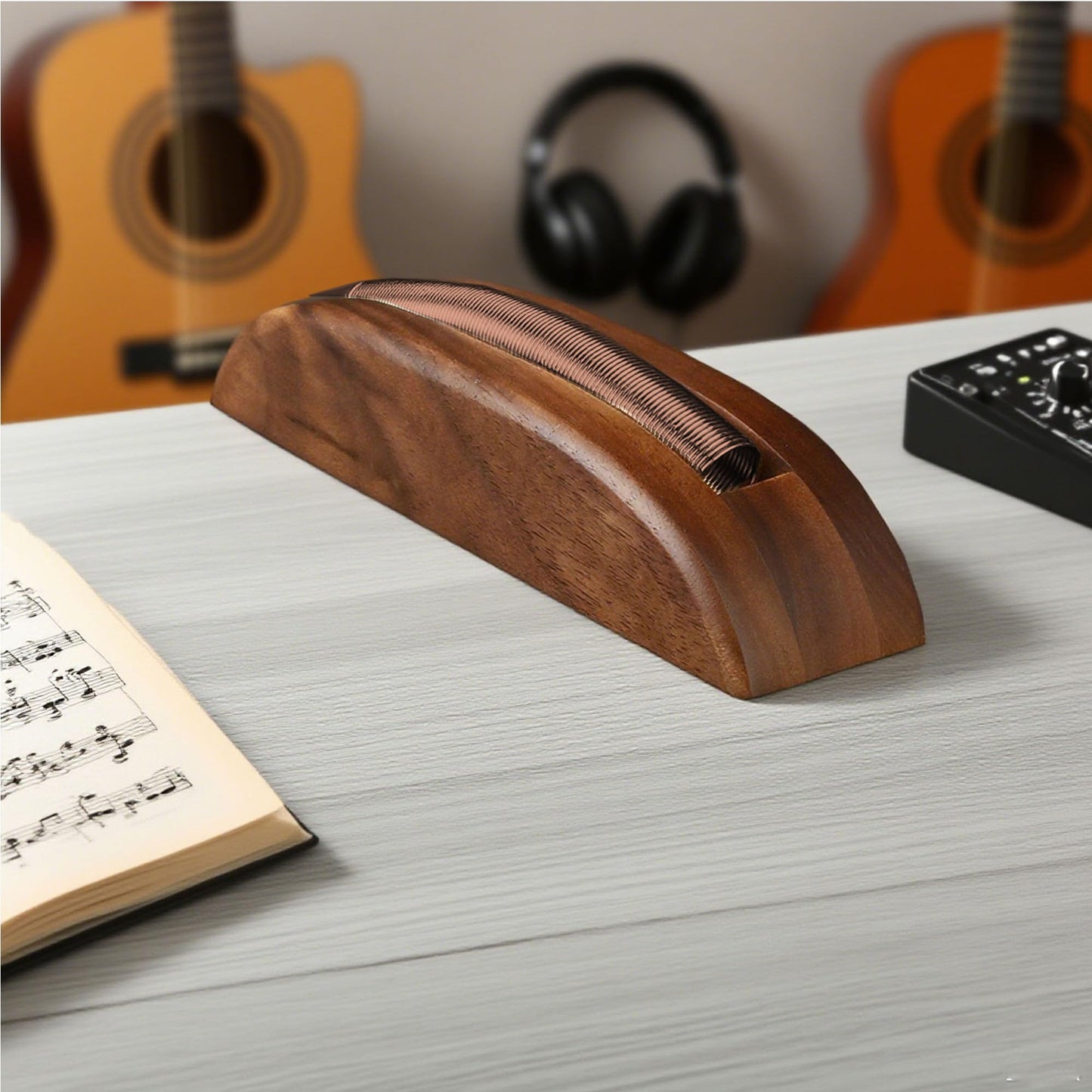WANLIAN Guitar Pick Holder,pick holder,Wood Guitar Pick Holder,Guitar picks collection and display,Suitable for all types of guitar picks