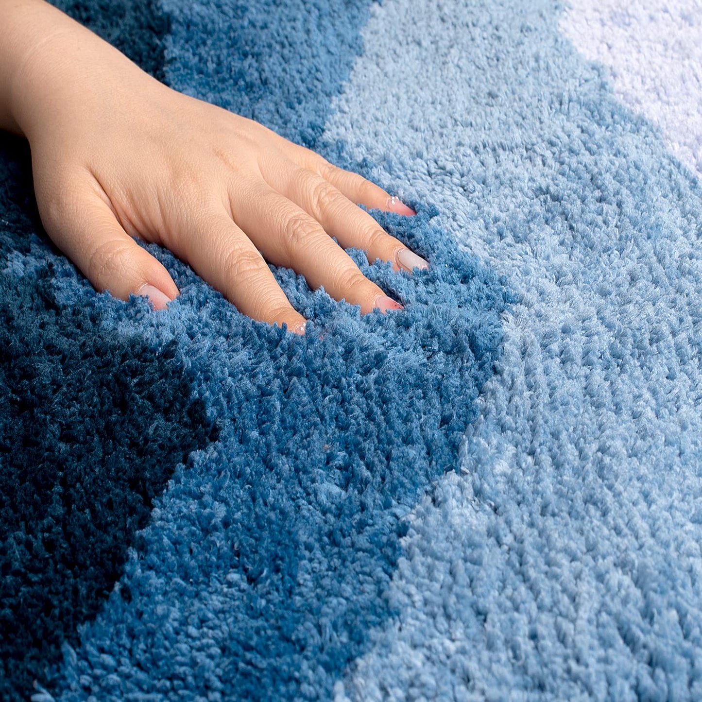 Sunlit 2 Pieces Bathroom Rugs Set, Ombre Blue Bathroom Rugs Non-Slip Absorbent Soft Bath Mat Set, Floor Mats Dry Fast Machine Washable (20"x30"&17"x24")