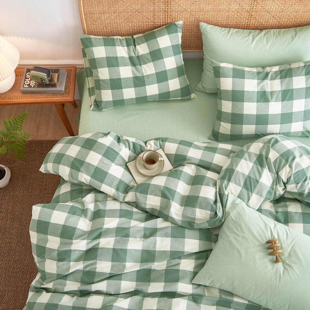Wake In Cloud - Gingham Duvet Cover Set, 100% Washed Cotton Plaid Buffalo Check Checkered Geometric Farmhouse Bed Bedding with Zipper Closure, 3 Pieces, Green White, Queen Size