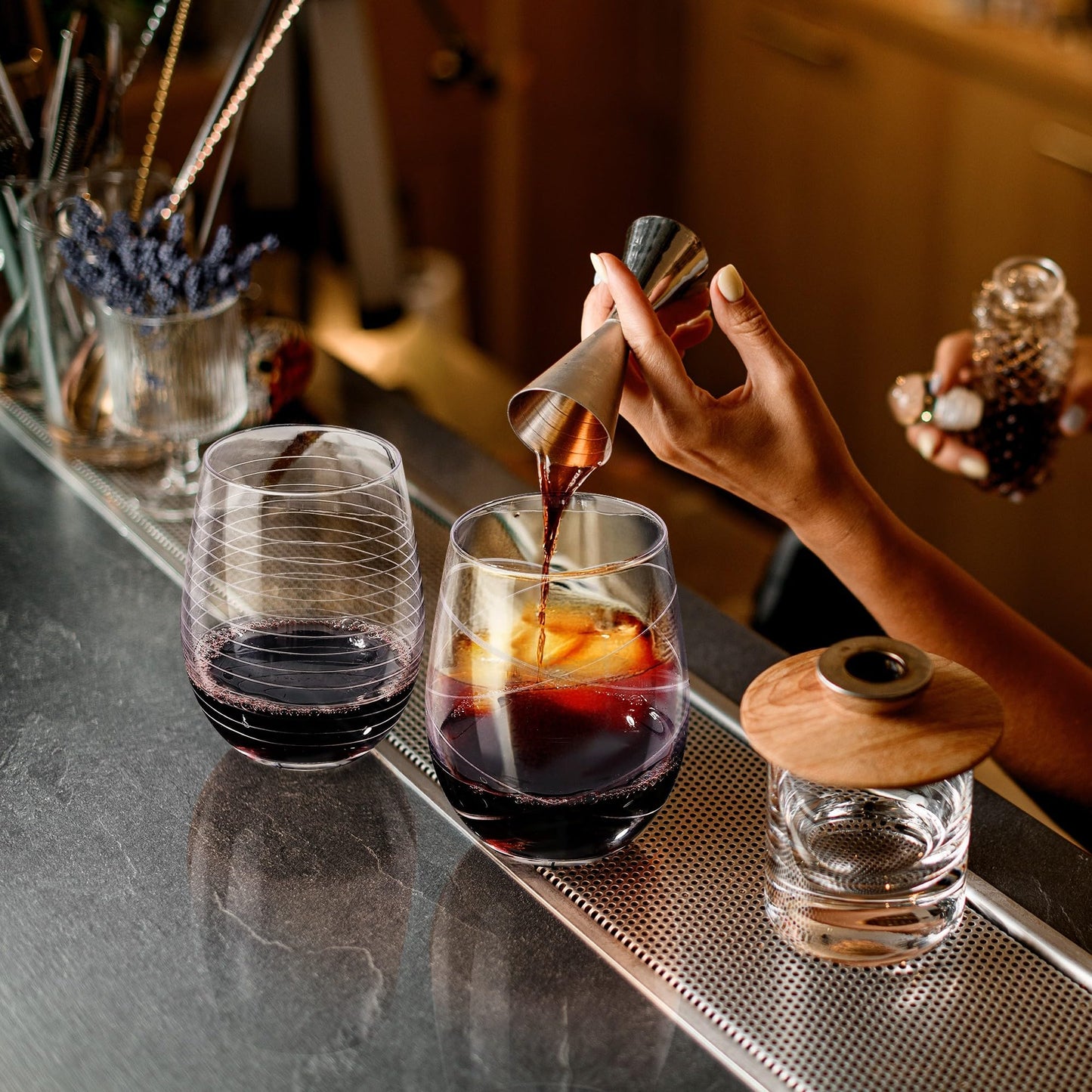 Joeyan 17.5 oz Handmade Etched Stemless Wine Glasses Set of 4, Carved Stripes Dots Crystal Wine Glasses, Large Glass Wine Tumblers for Wine Tasting, Wedding, Anniversary, Party