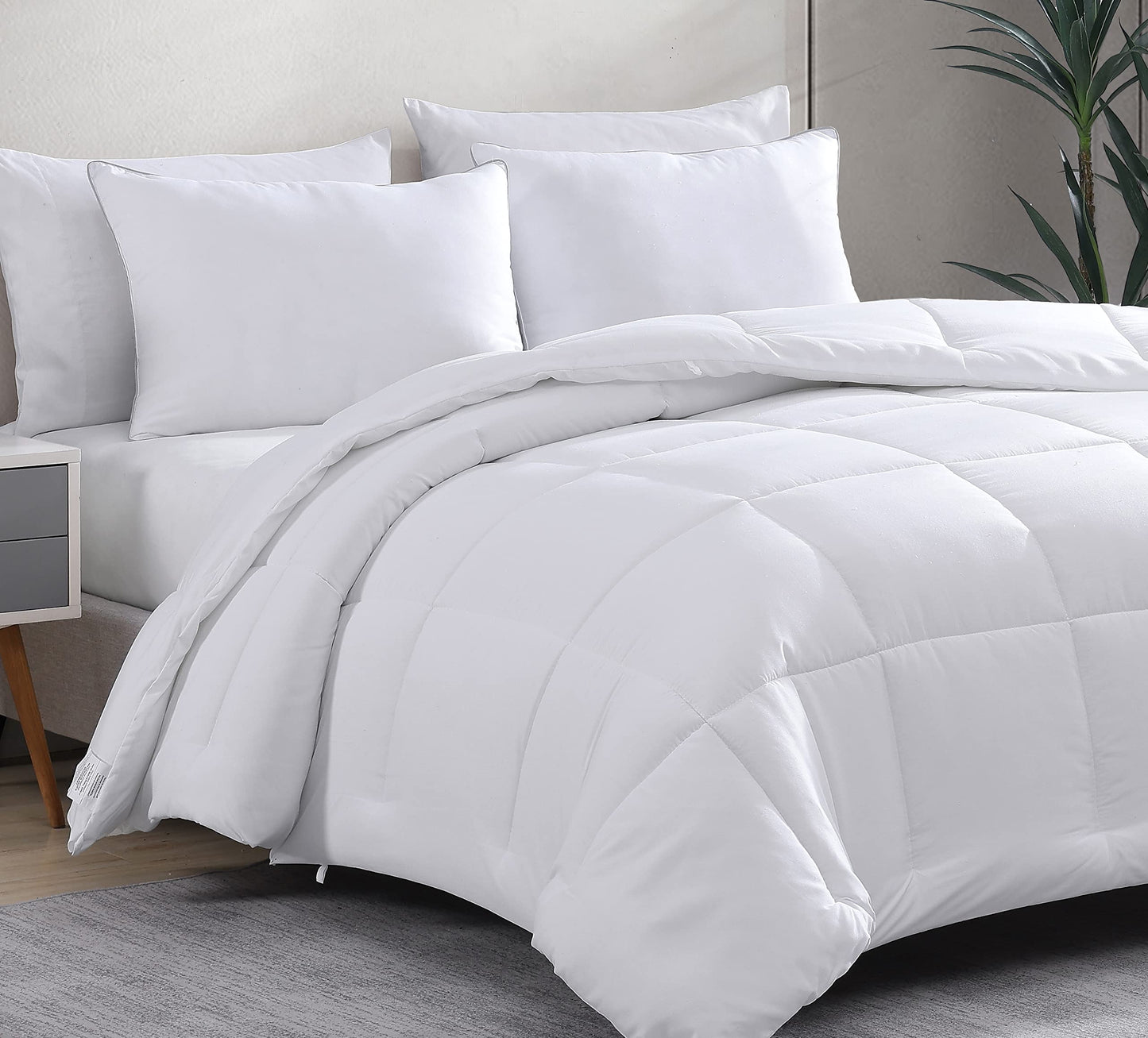 Comforter King Size Goose Down Alternative Microfiber Quilted Solid Comforter/Duvet Insert - Ultra Soft Hypoallergenic Bedding - Medium Warmth for All Seasons King Comforter - White