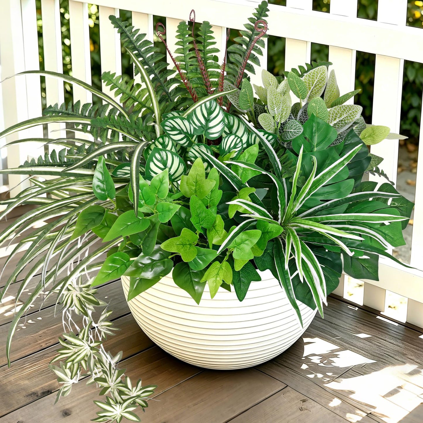 UXORSN 8 Bundles Artificial Outdoor Plants UV Resistant Artificial Greenery Stems Fake Ferns Shrubs Bushes Spring Summer Plastic Green Plants for Planter Garden Outside Porch Patio Decor