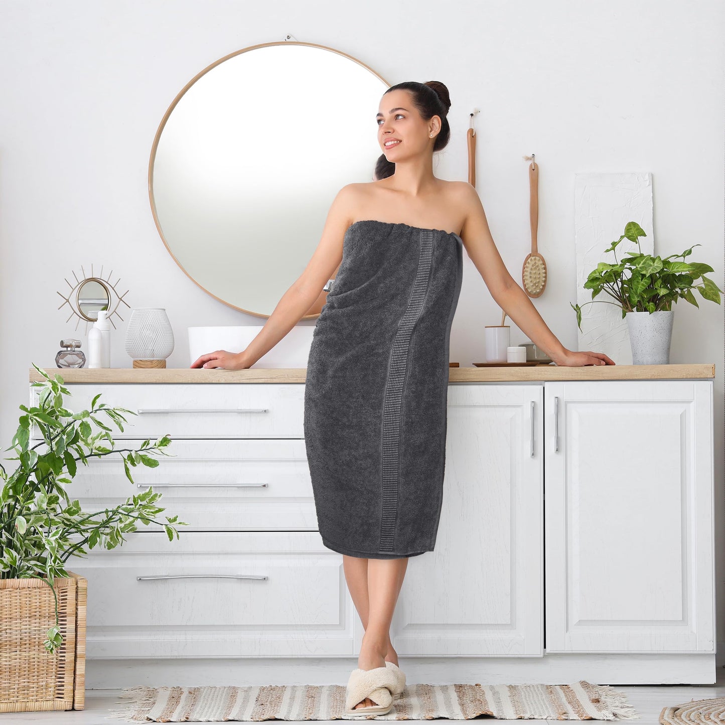 Utopia Towels Luxurious Jumbo Bath Sheet, 35 by 70 Inches, 600 GSM 100% Ring Spun Cotton, Highly Absorbent and Quick Dry Extra Large Bath Towel, Super Soft, Grey, 2 Pack