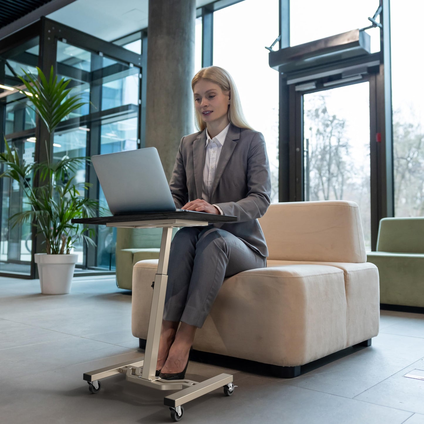 SHW Mobile Height Adjustable Laptop Rolling Cart with Height Adjustment from 28" to 33" (71 cm to 84 cm), Espresso