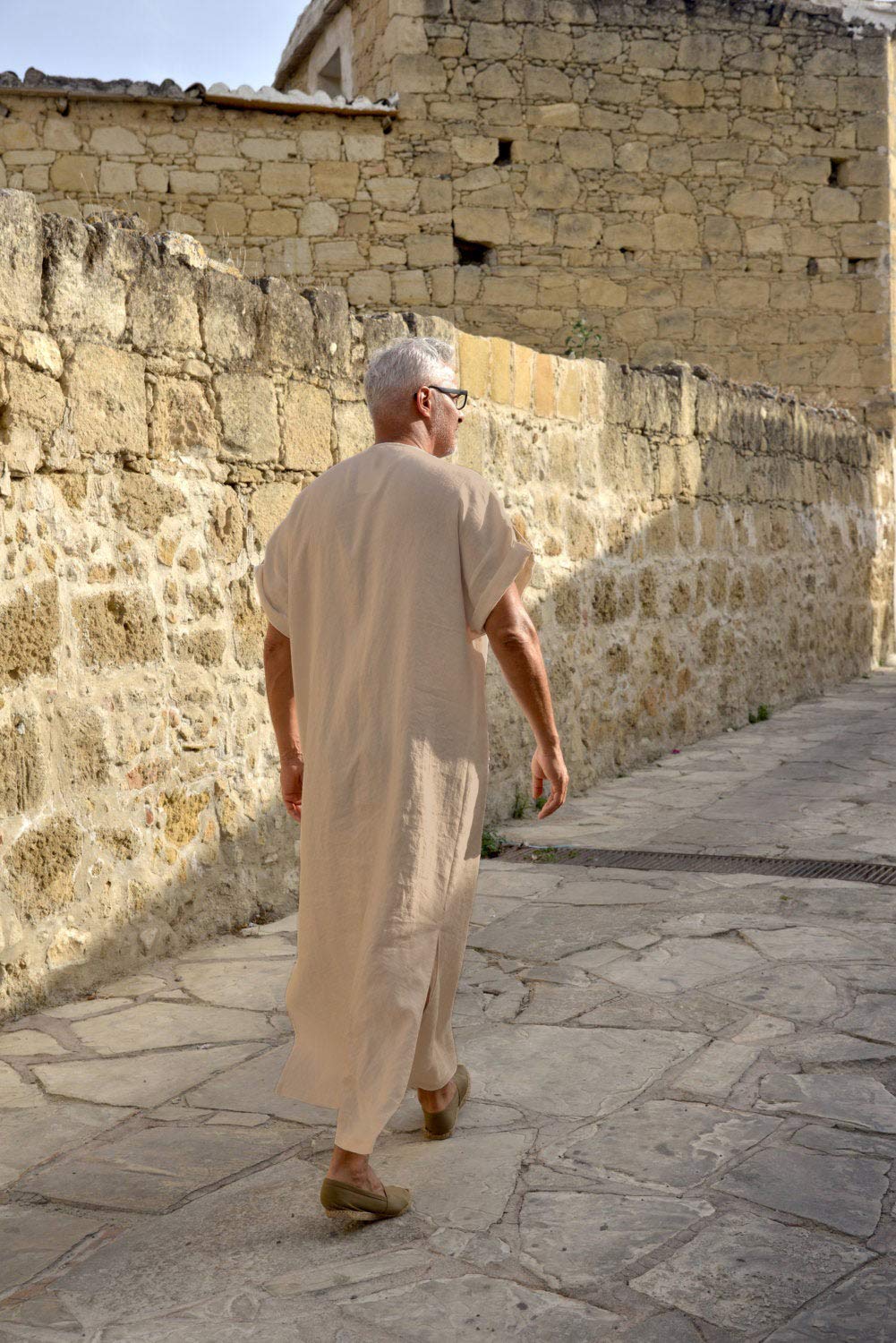 COOFANDY Men's V-Neck Linen Robe Short Sleeve Kaftan Thobe Long Gown Casual Shirt for Beach, Summer, Light Khaki, 3X-Large