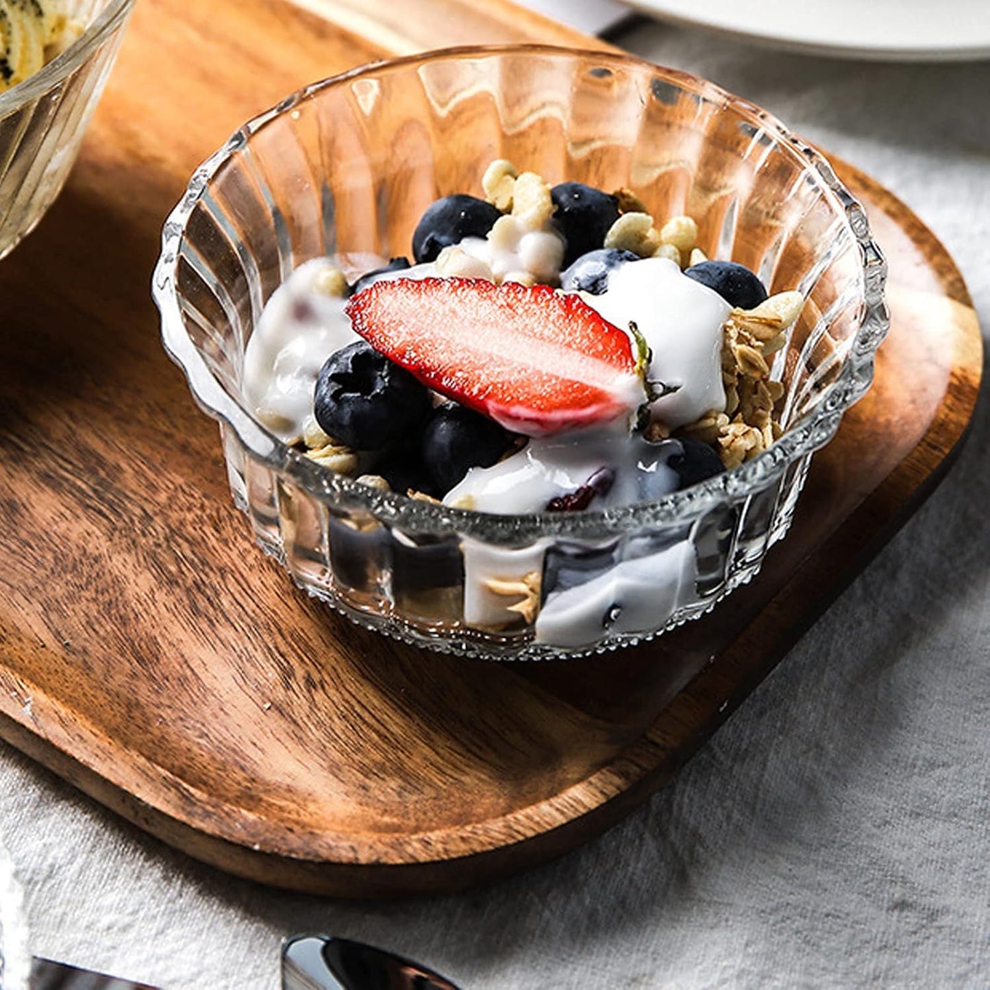 Frcctre 16 Pack 4 Inch Glass Bowls, 8.5 Oz Small Glass Prep Bowls Dessert Candy Bowl Serving Bowl for Kitchen Prep, Dessert, Dips, Candy, Nuts, Snack - Dishwasher Safe