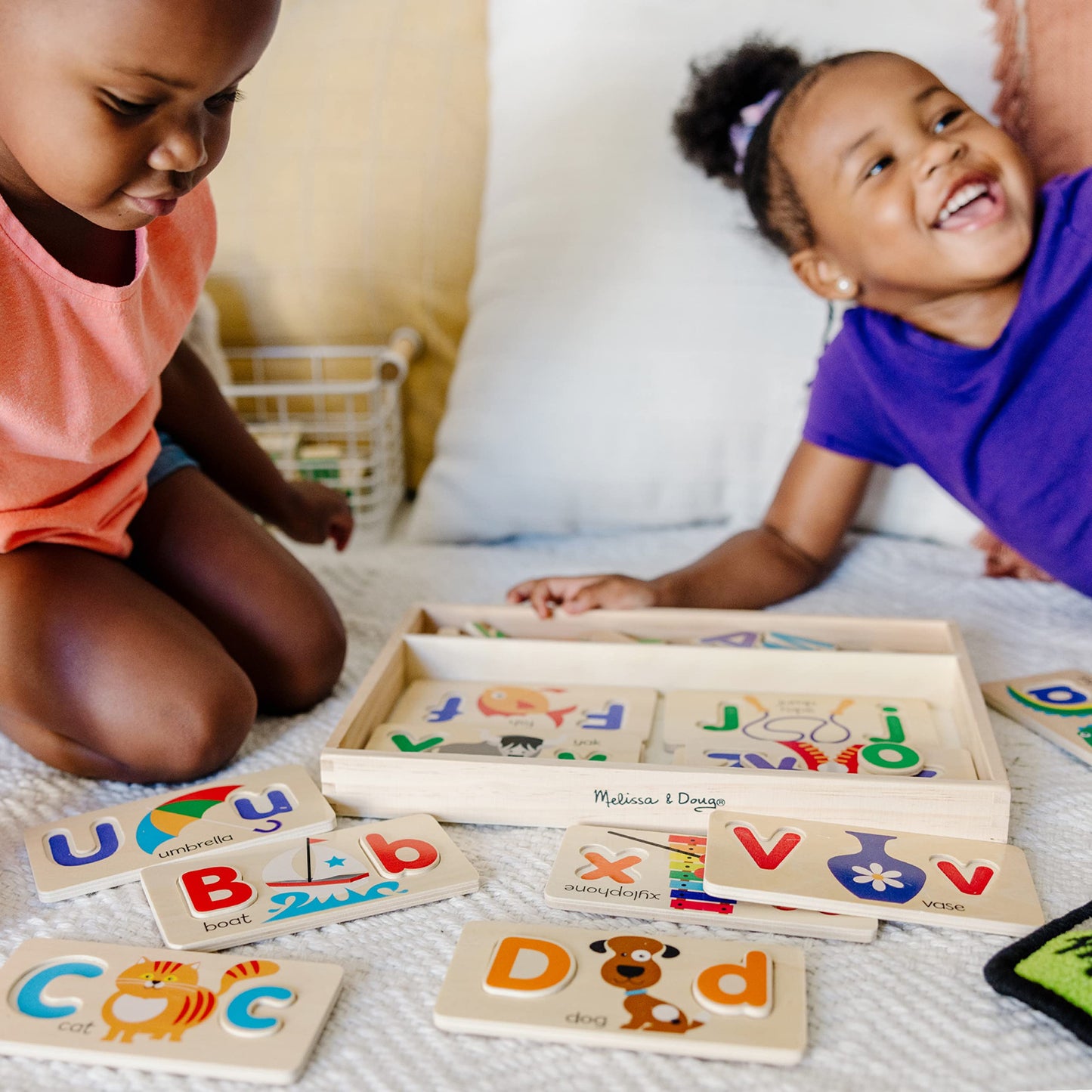 Melissa & Doug ABC Picture Boards - Educational Toy with 13 Double-Sided Wooden Boards and 52 LettersABC Puzzle for Kids 3+