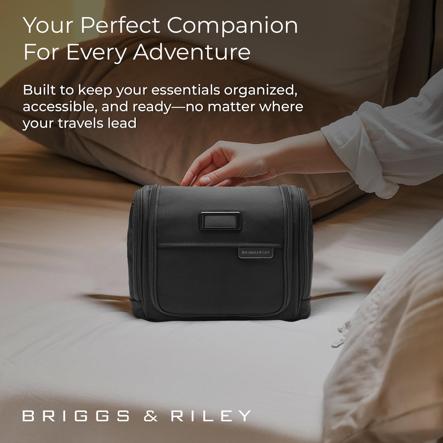 Briggs & Riley Baseline Deluxe Hangable Toiletry Kit, Black