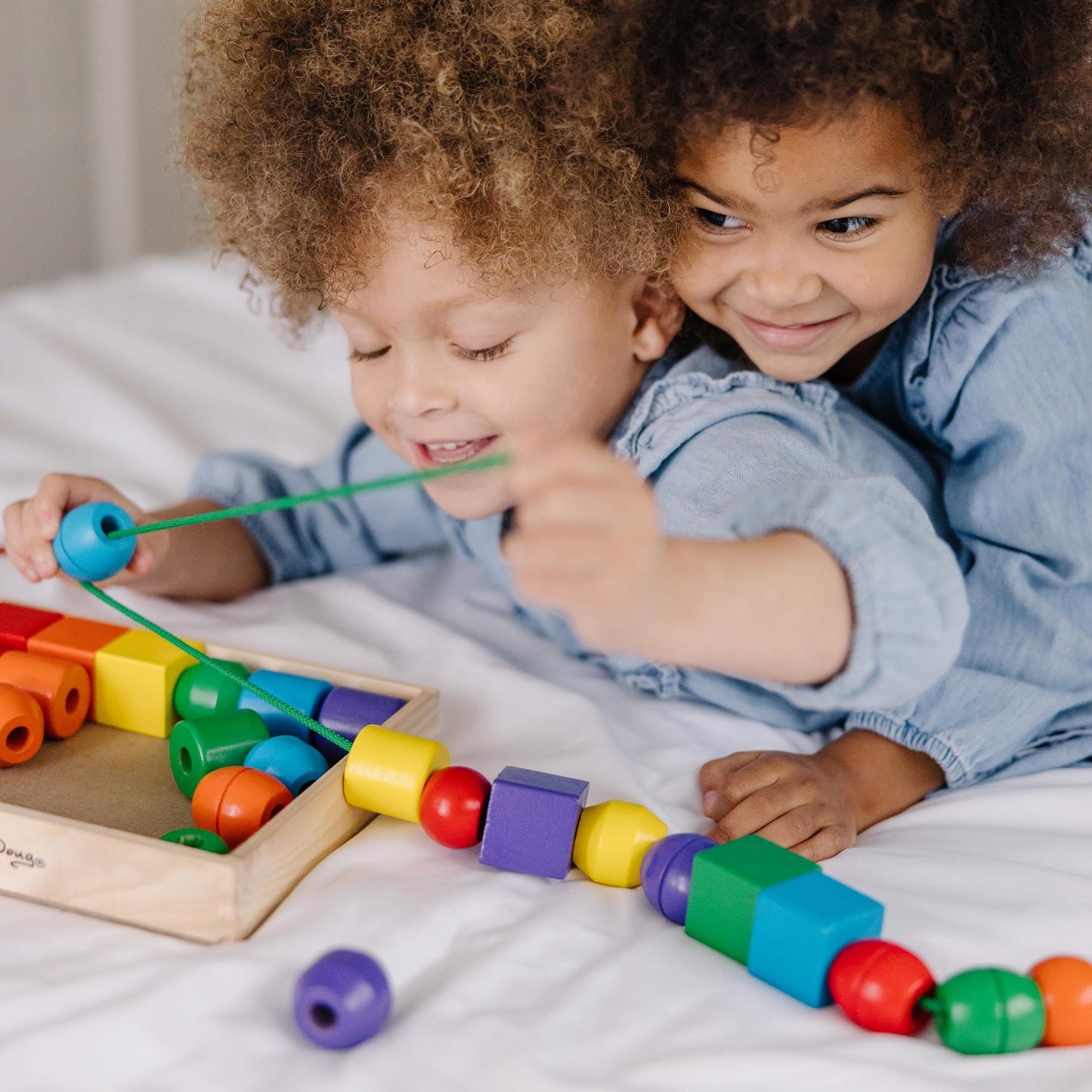 Melissa & Doug Primary Lacing Beads - Educational Toy with 30 Wooden Beads and 2 LacesFor Toddlers, Fine Motor Skills Lacing Toys for Toddlers and Kids Ages 3+