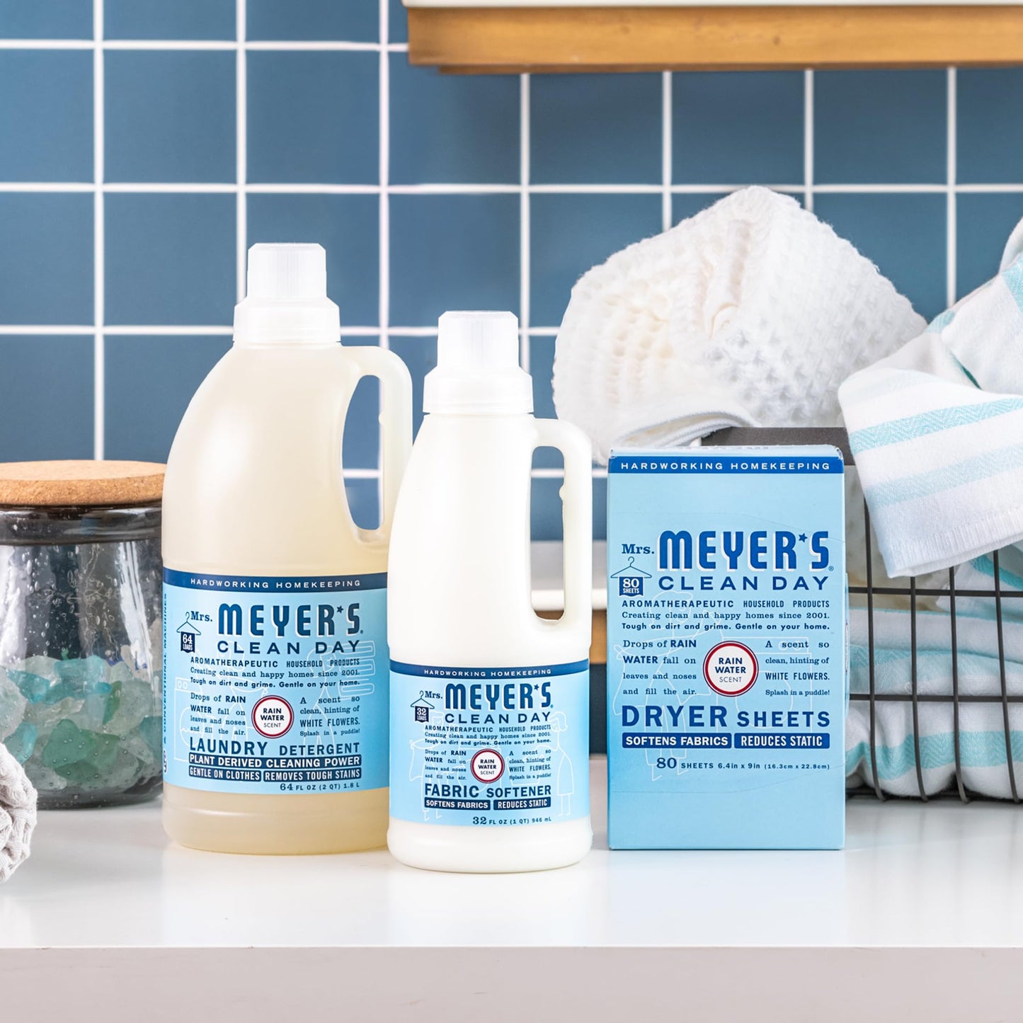 MRS. MEYER'S CLEAN DAY Dryer Sheets, Fabric Softener, Reduces Static, Infused with Essential Oils, Rain Water Scent, 80 Count