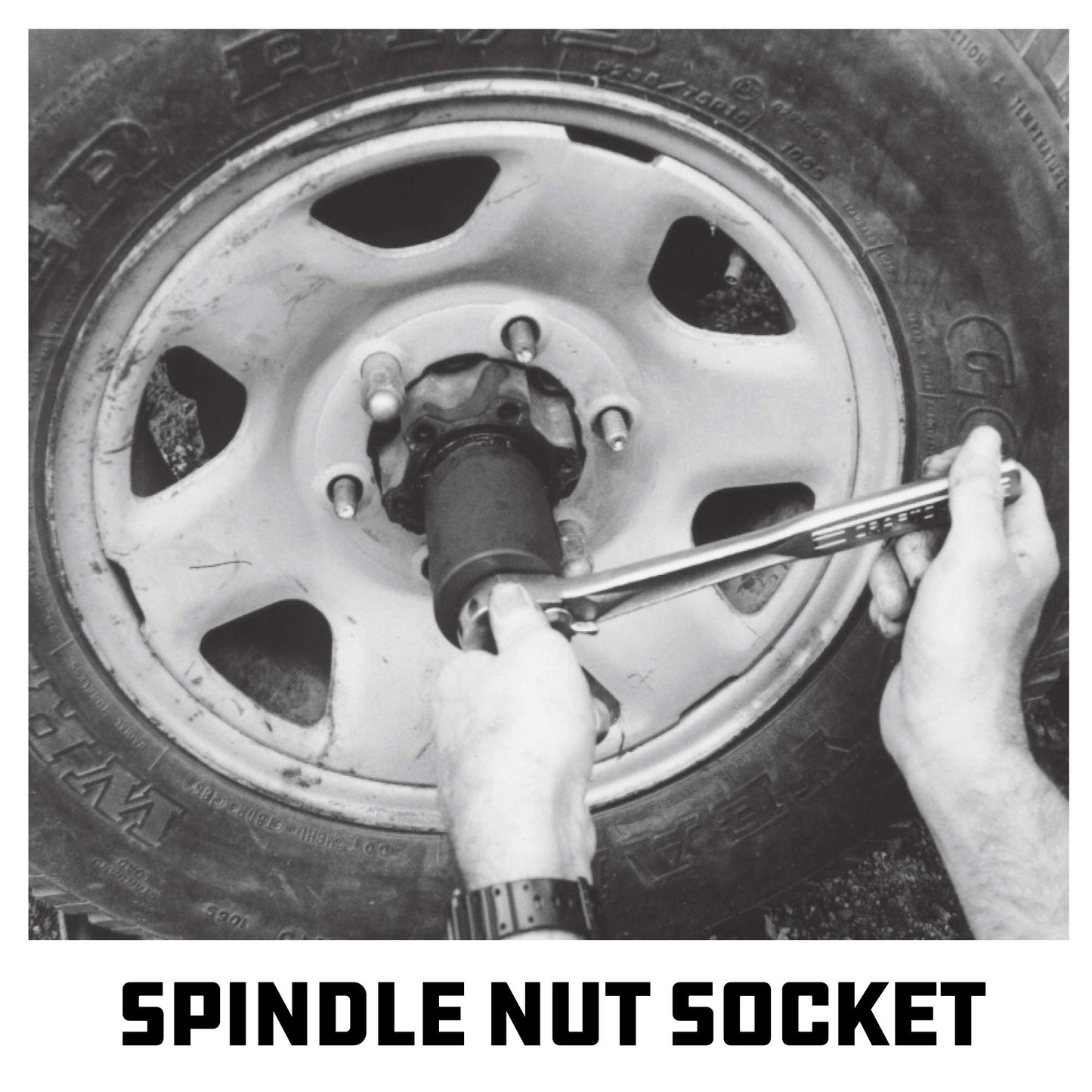 Powerbuilt Spindle Nut Socket, 4 Lug, 2-3/4-inch Outer, Ford, Easy Removal of Spindle Nuts, 2WD Rear Axles, Rotating Locknut - 648476, Black