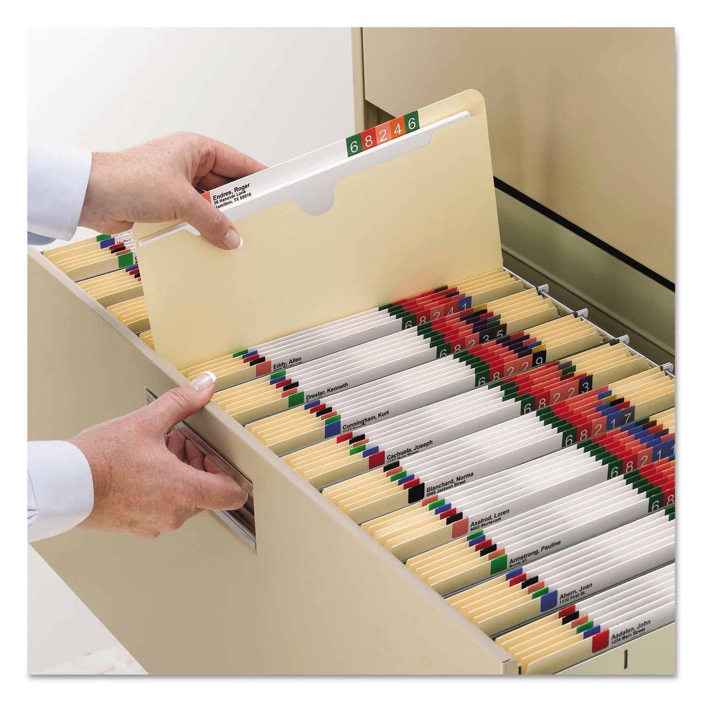 Smead File Jackets, 100-Pack, Letter Size, Reinforced Straight-Cut Tab, Flat Design, Manila, Secure Closed-Side Filing for Home Office, School and Business Document Organization