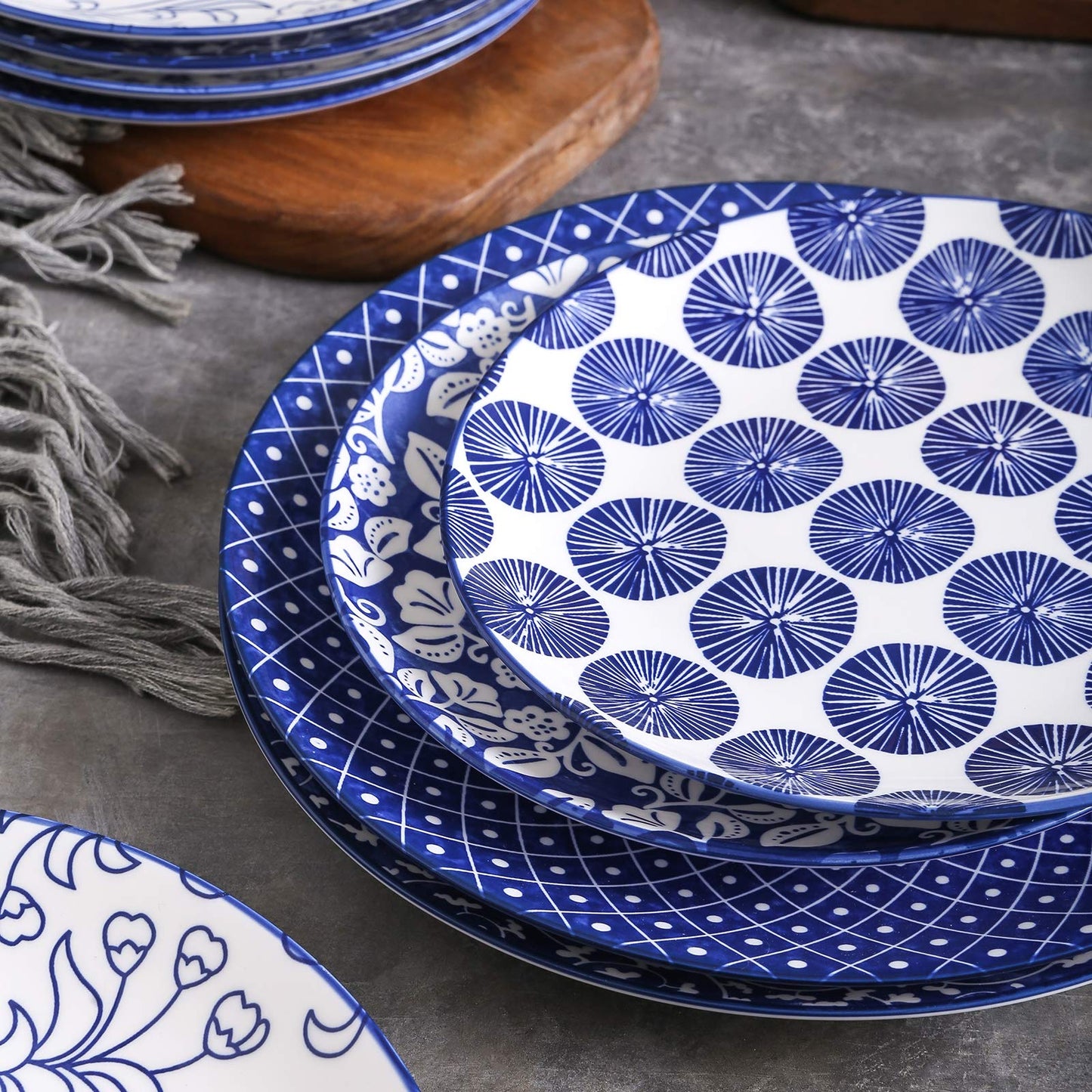 Selamica Plate Set, 26.5 cm Serving Plate, Cake Plate, Dessert Plates for Salad, Pancakes, Steak, Set of 6, Vintage Blue