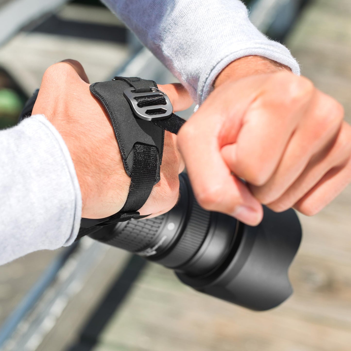 Peak Design Clutch Camera Hand Strap, Compatible with Any DSLR or SLR Body, Small, Sleek and Durable, Quick Release, Adjustment and Connection, Camera Straps for Photographers, 200 lb Capacity
