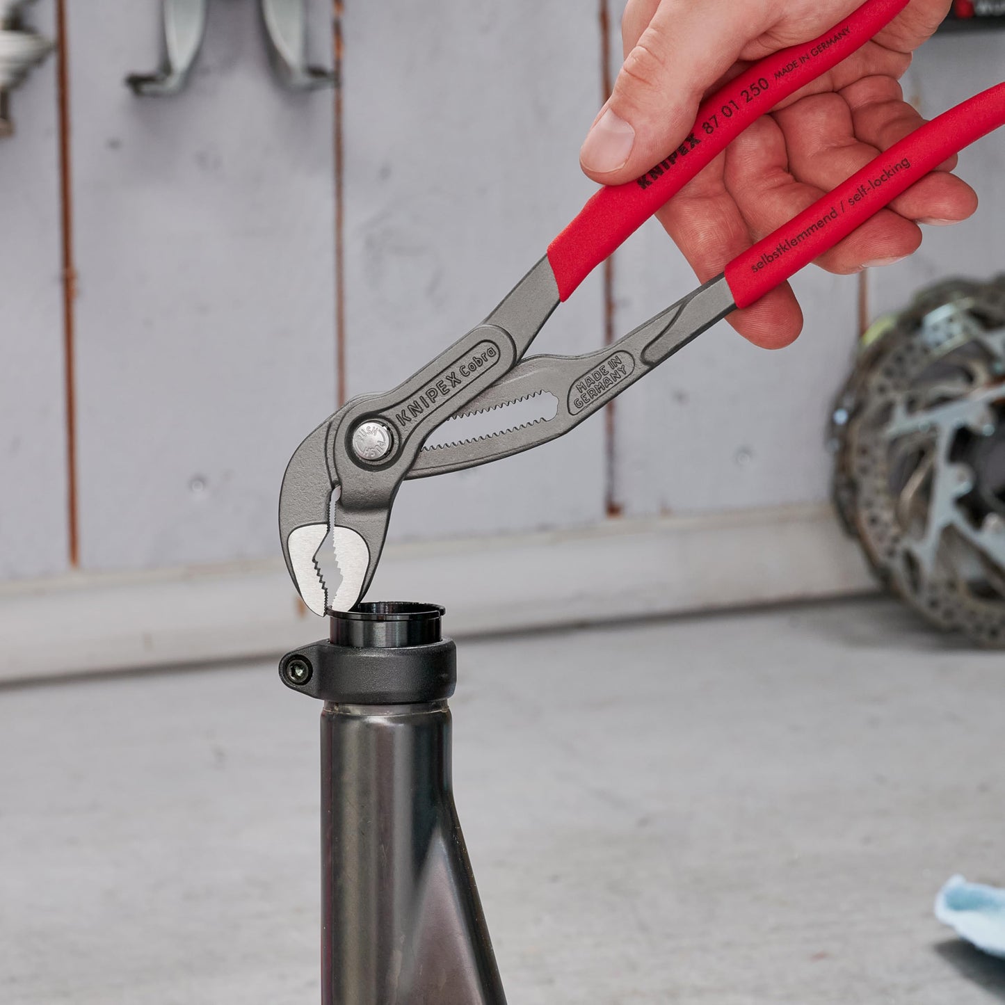 Knipex 8701250 10-Inch Cobra Pliers