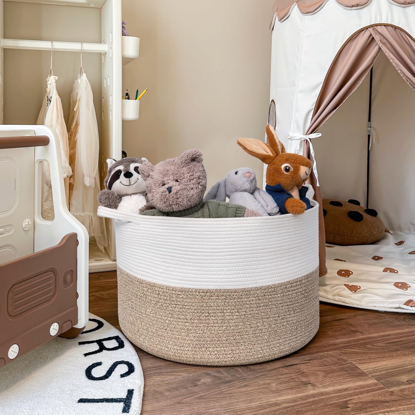 INDRESSME Woven Laundry Basket, 21.7'' x 13.8'' Large Rope Blanket Basket Living Room, Woven Baskets for Dirty Clothes, Pillows, Towel, 90L Light Brown