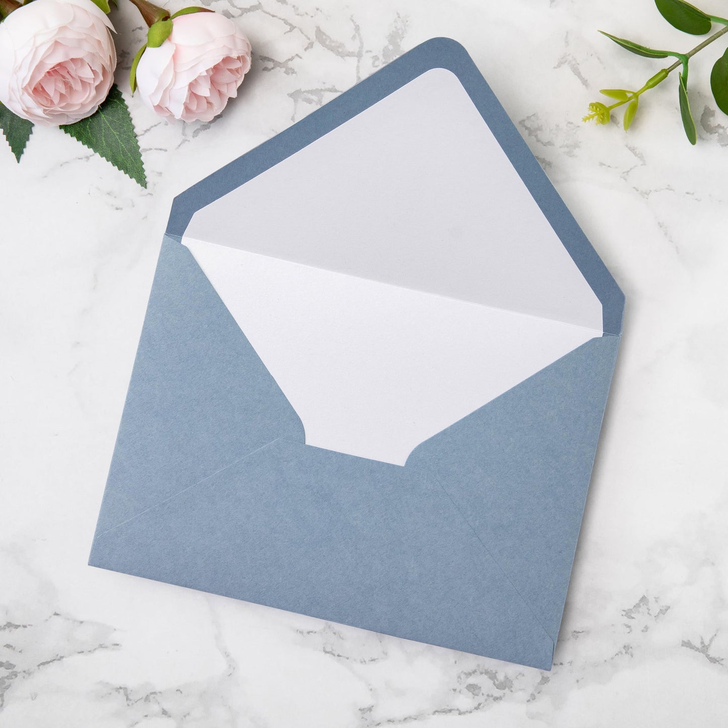 PONATIA 50 Pieces/lot A7 Envelopes, 5.25 X 7.5 Inches Dusty Blue Envelopes Perfect For 5x7 Weddings Invitation Cards, Christmas Gift Cards (Pearl White Liner + Dusty Blue)