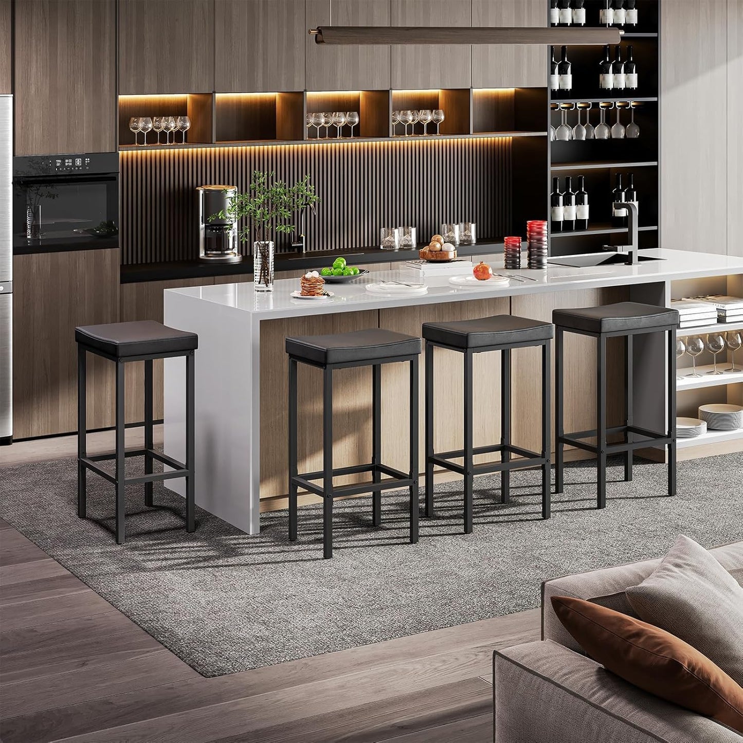 HOOBRO Bar Stools, Set of 2 Bar Chairs, Counter Height Stools, Saddle Stools with Curved Surface, Kitchen Stools, 63 cm, 6 cm Thick Upholstery, for Kitchen, Dining Room, Cafe Black BB10BY01