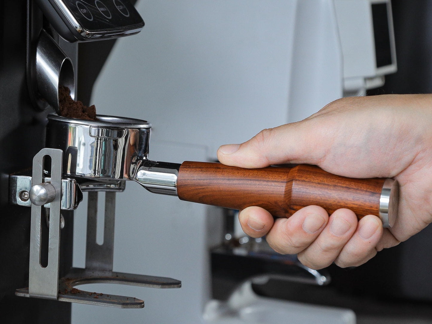 KNODOS 54mm Bottomless Portafilter Breville Compatible Rosewood Handle & Naked 18-21 Gram Filter Basket Included Fits Barista Express, Pro, Touch, Bambino Plus, Infuser, Duo Temp Pro Impress