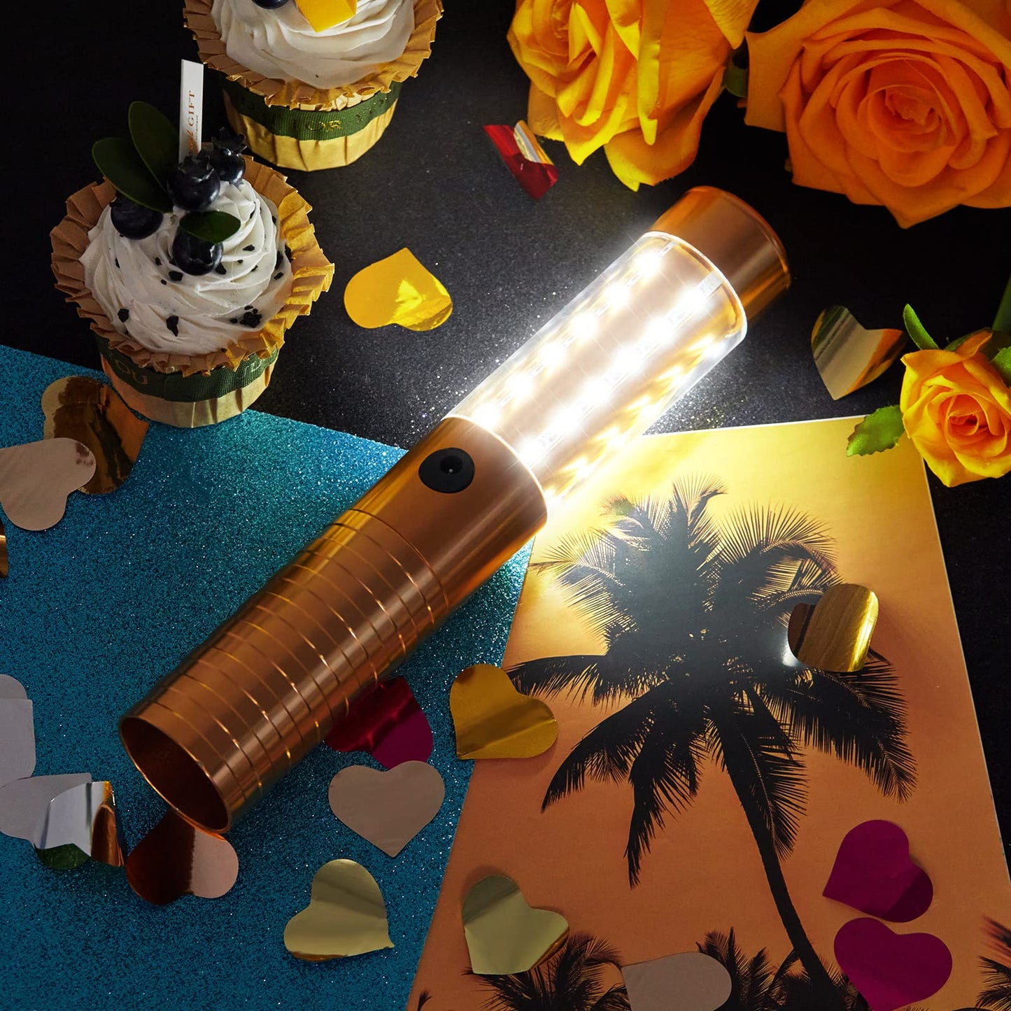 Civaner 2 Pcs LED Bottle Service Lights Strobe Bottle Girl Lights Baton Reusable Rechargeable Service LED Champagne for Bar Club Birthday Weddings Parties(Gold, White Light)