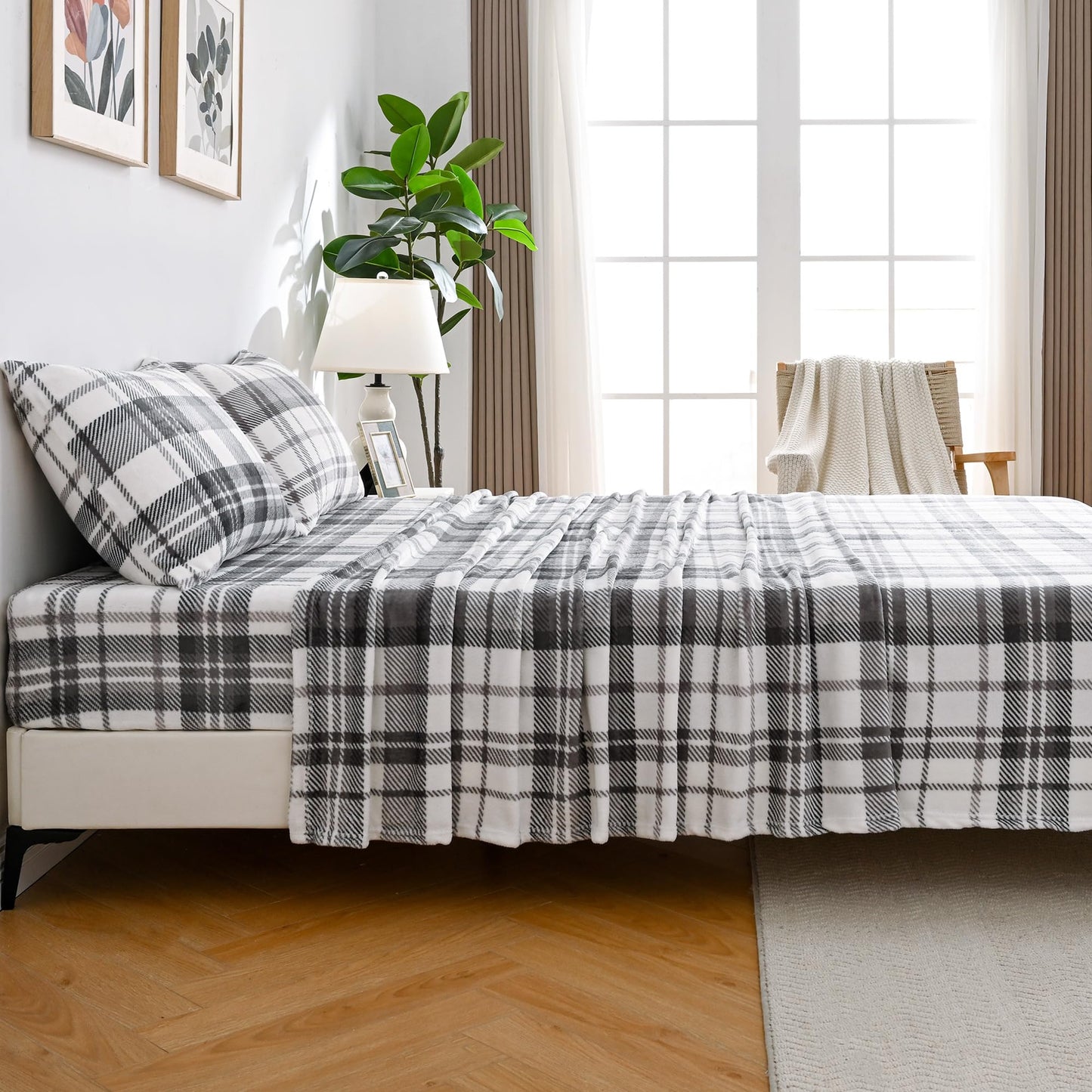 Viviland Plush Micro Fleece Queen Bed Sheet Set - Soft Fuzzy Polar Fleece Velour Velvet Sheets - Extra Warm Winter Fleece Bed Sheets with 15" Deep Pocket - Grey Plaid - Queen