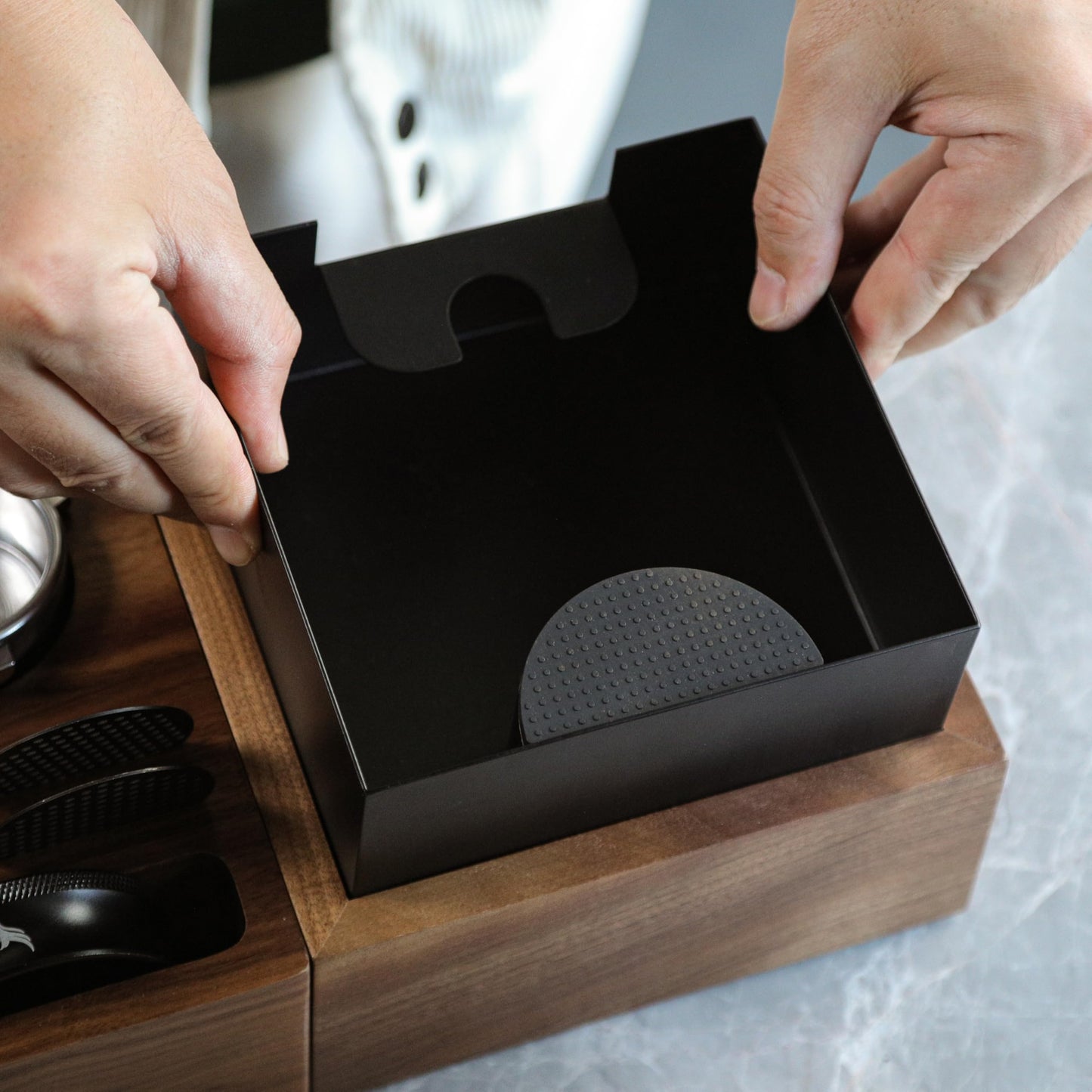 KNODOS Wooden Espresso Knock Box Walnut Dump Bin for Coffee Grounds Disposal Durable, Shock-Absorbent Espresso Machine Accessories, Easy to Clean Tamping Station