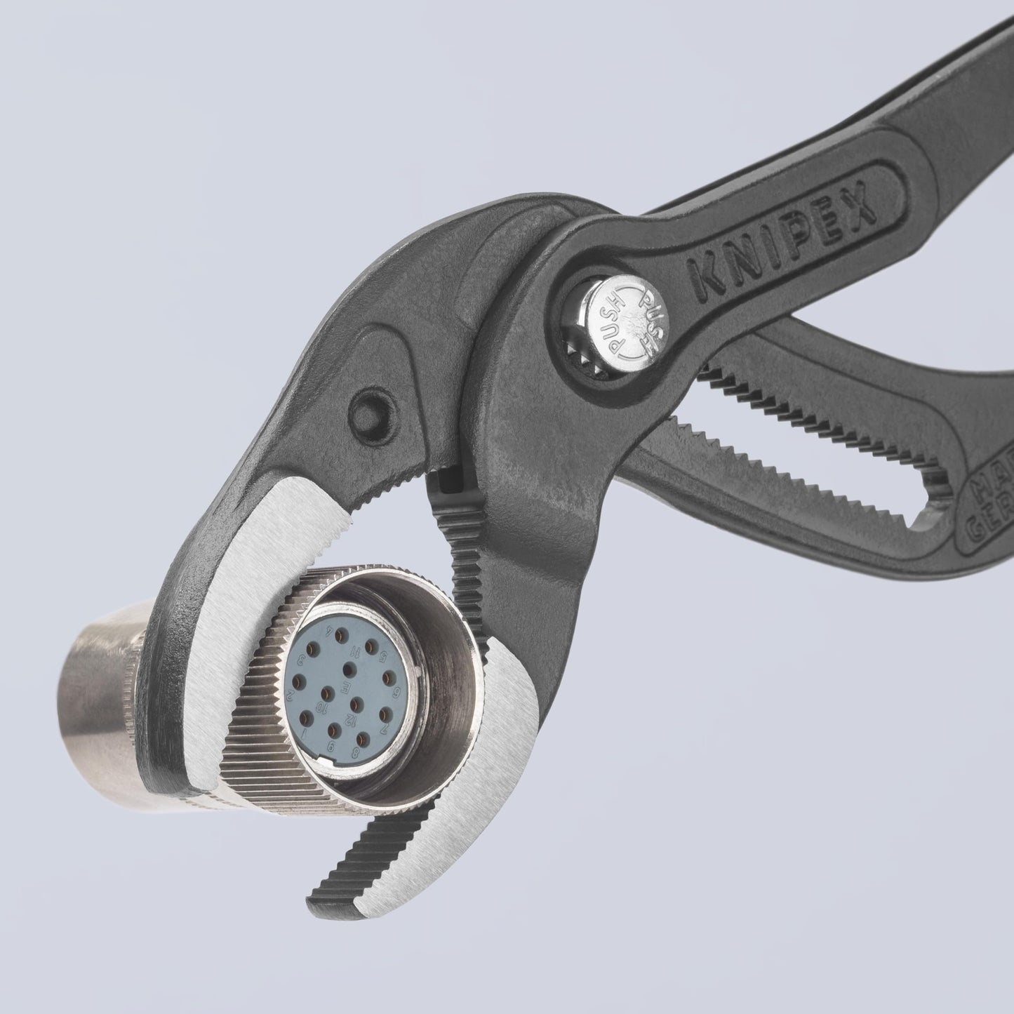 Pipe Gripping Pliers-Serrated Jaws