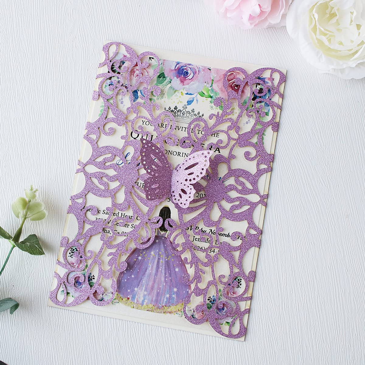 KUCHYNEE 50PCS 5.1 x7.3 Inch Purple Glitter Laser Cut Quinceanera invitations kit Hollow Floral Butterfly Pocket Invitation for Quincenera Wedding Invite (Purple Glitter)
