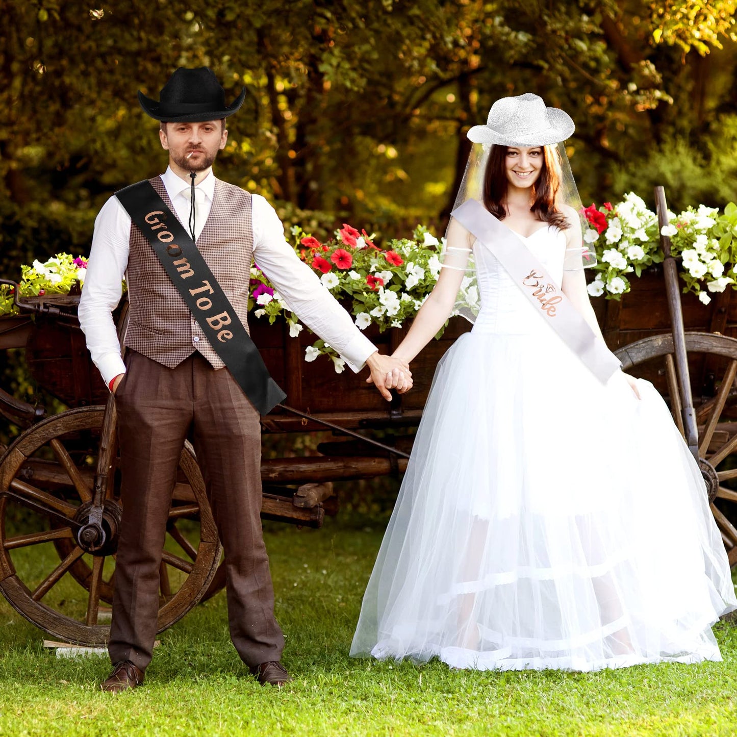 SATINIOR 2 Pcs Bride Cowgirl Hat with Veil Groom Cowboy Hats Bachelorette Party Decoration to Be Sash for Bridal Shower