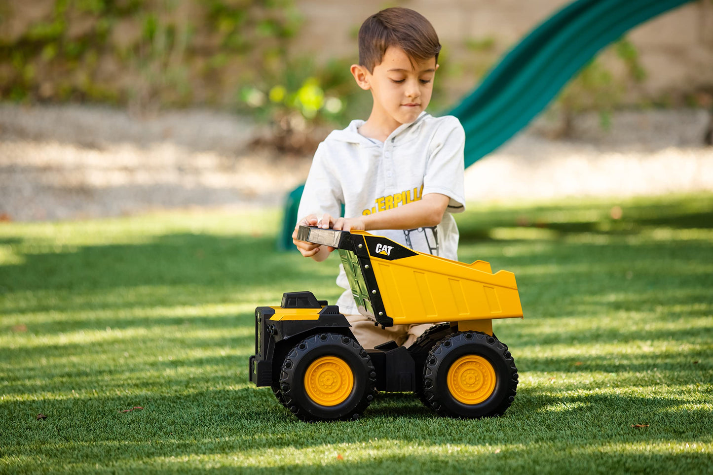 Cat Construction Toys, Cat Mighty Steel Dump Truck 20” - Real Steel Body, Working Dump Bed, Oversize All-Terrain Wheels, Heavy-Duty Construction Vehicle for Indoor & Outdoor Play, Kids Ages 3 +