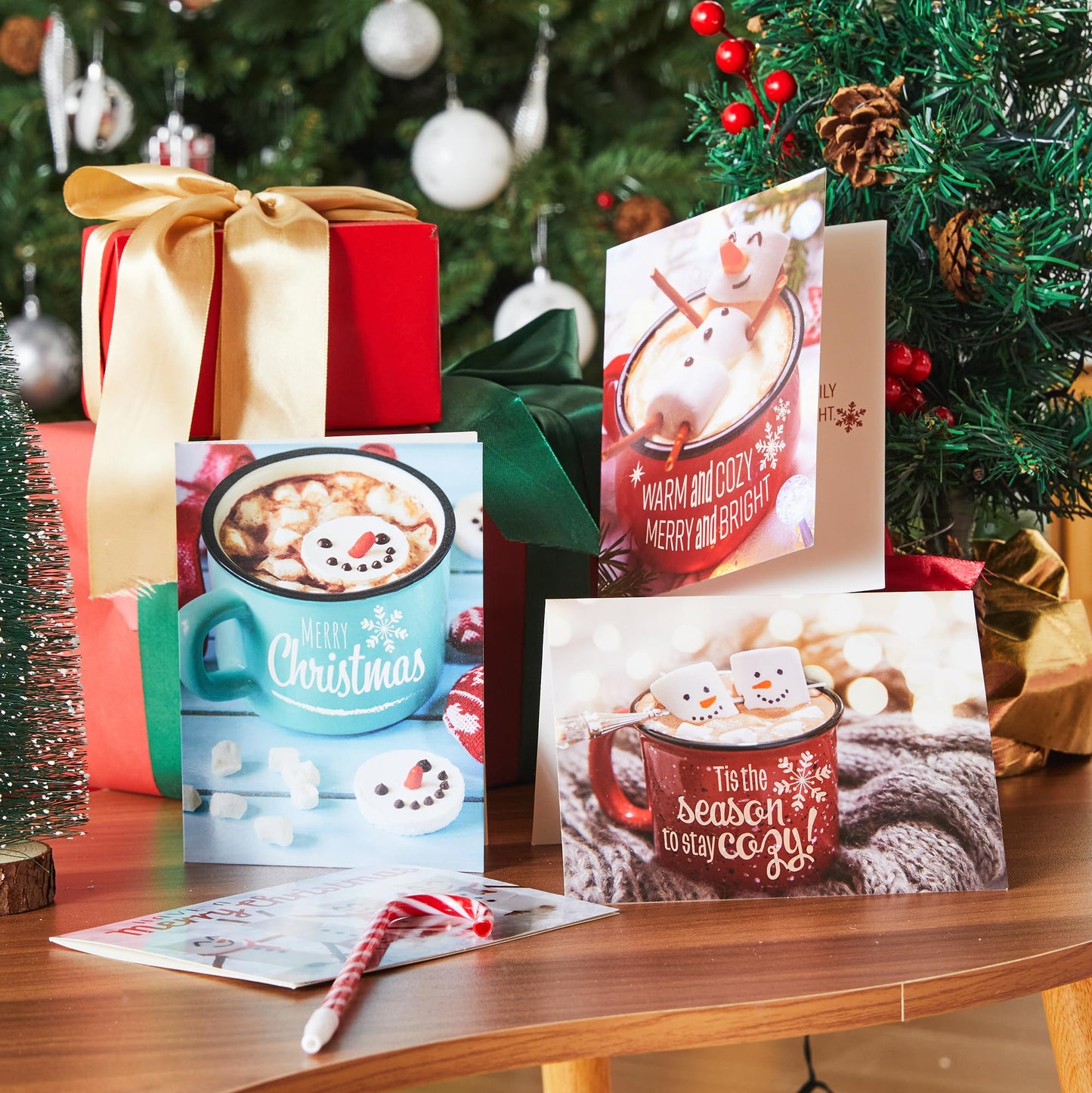 JOYIN 72 Christmas Holiday Greeting Cards with Envelopes for Winter Xmas Season Merry Christmas Cards, Winter Animal Collection, Wintertime Gifts Cards
