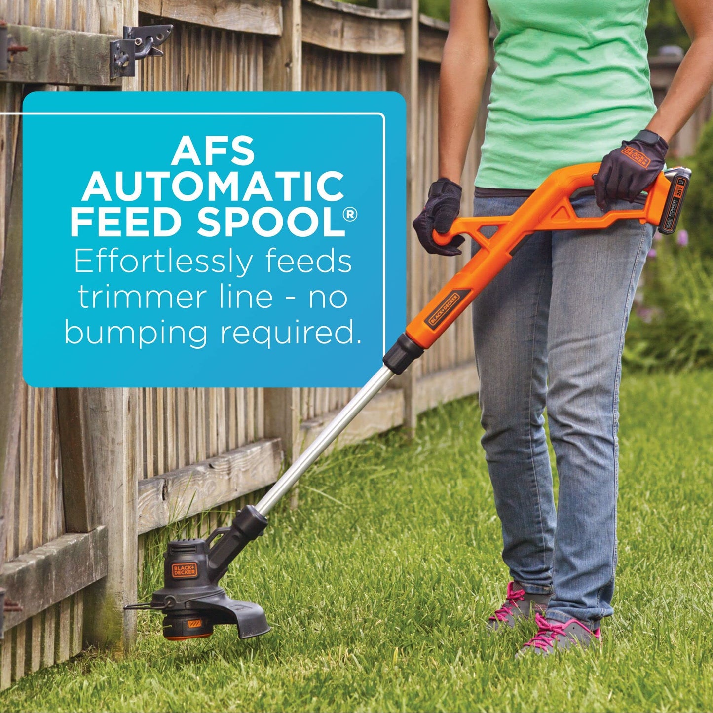 BLACK+DECKER 20V MAX Cordless String Trimmer/Edger Kit, Automatic Feed Spool, 10-Inch (LST201-CA)