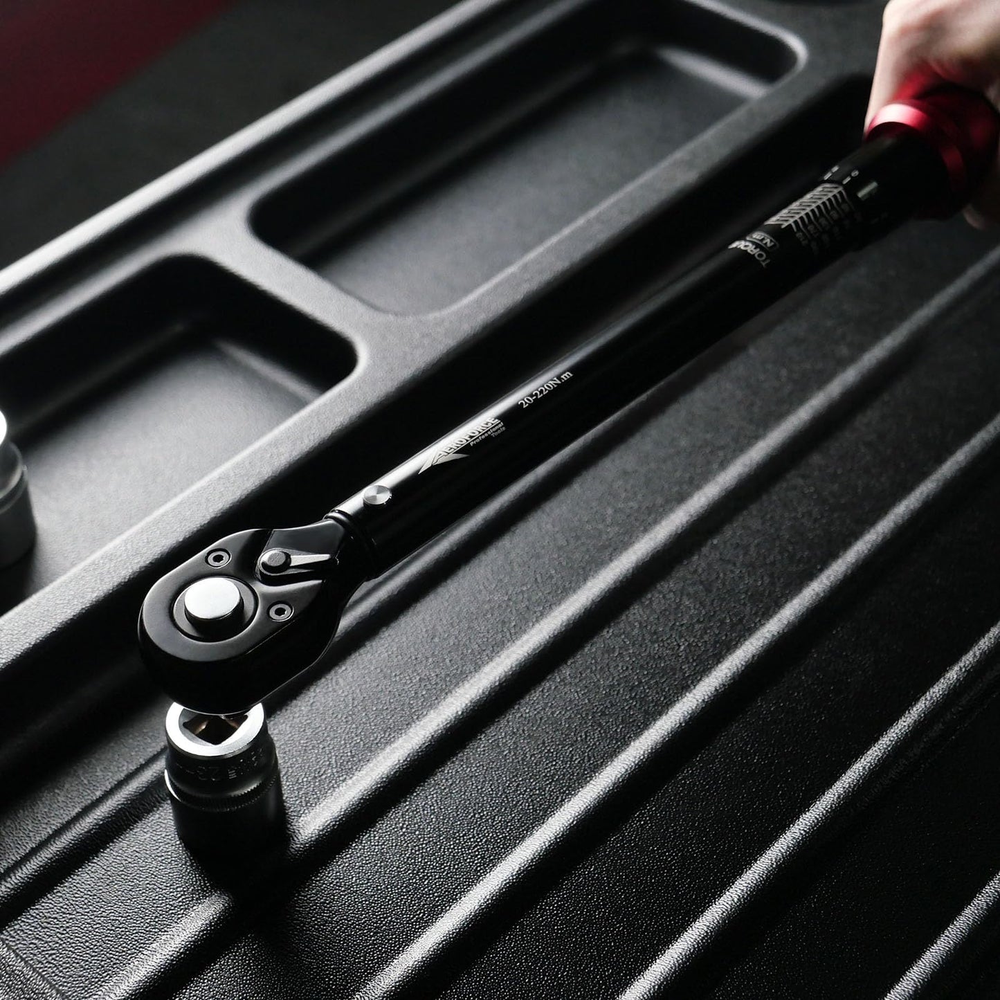 AEROFORCE 1/2-Inch Drive Torque Wrench（15-165 lb.ft / 20.4-224.4 Nm,72 Tooth Dual Direction Reversible Ratchet, Dual Range Scales, Precision Calibrated for Bike, Motorcycle and Car Repair