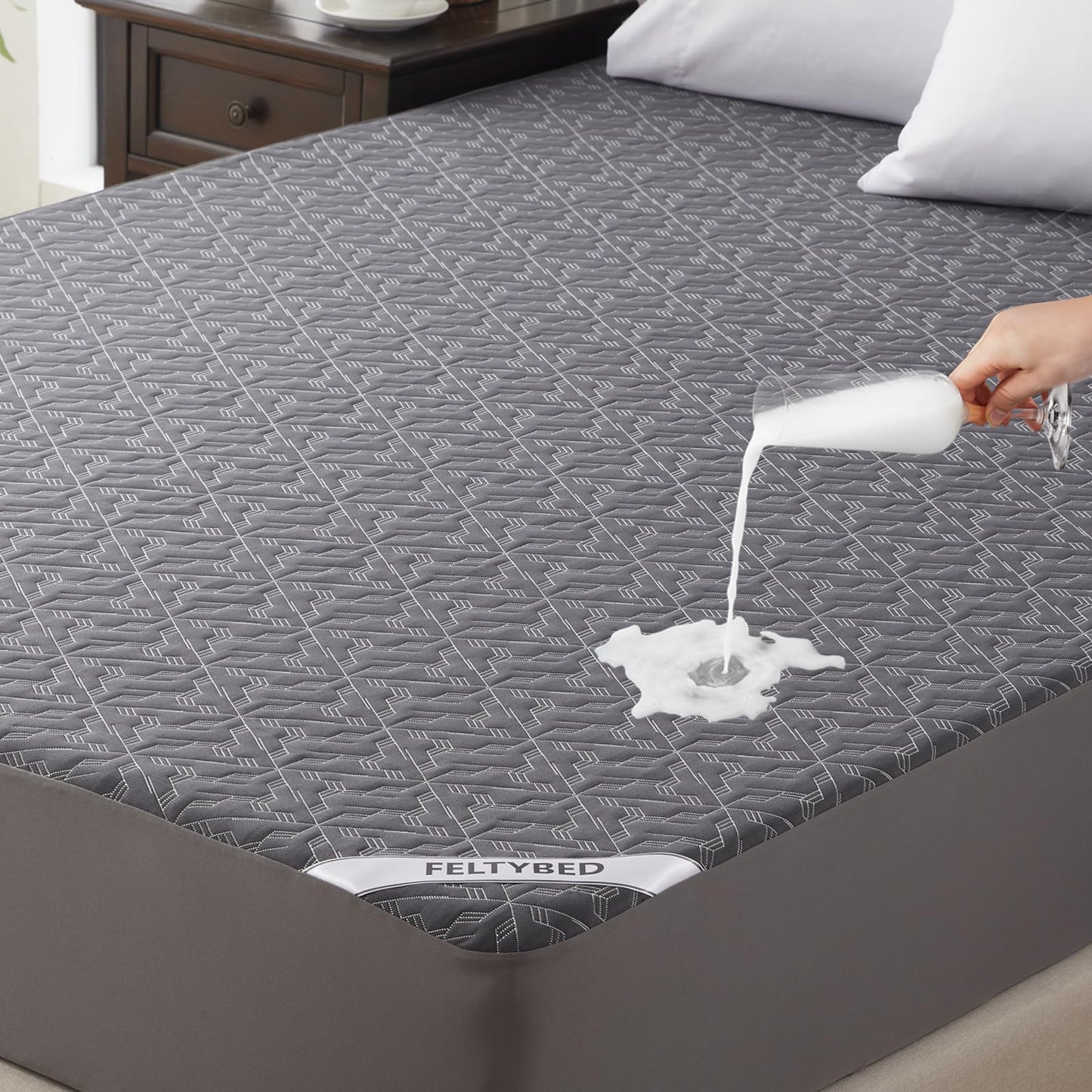 Waterproof Mattress Protector Queen Size, Mattress Pad Cover 3D Air Fabric, Noiseless & Breathable Mattress Pad Fitted Style with Stretchable Pockets,Ultra Soft & Machine Washable (Carbon Gray)