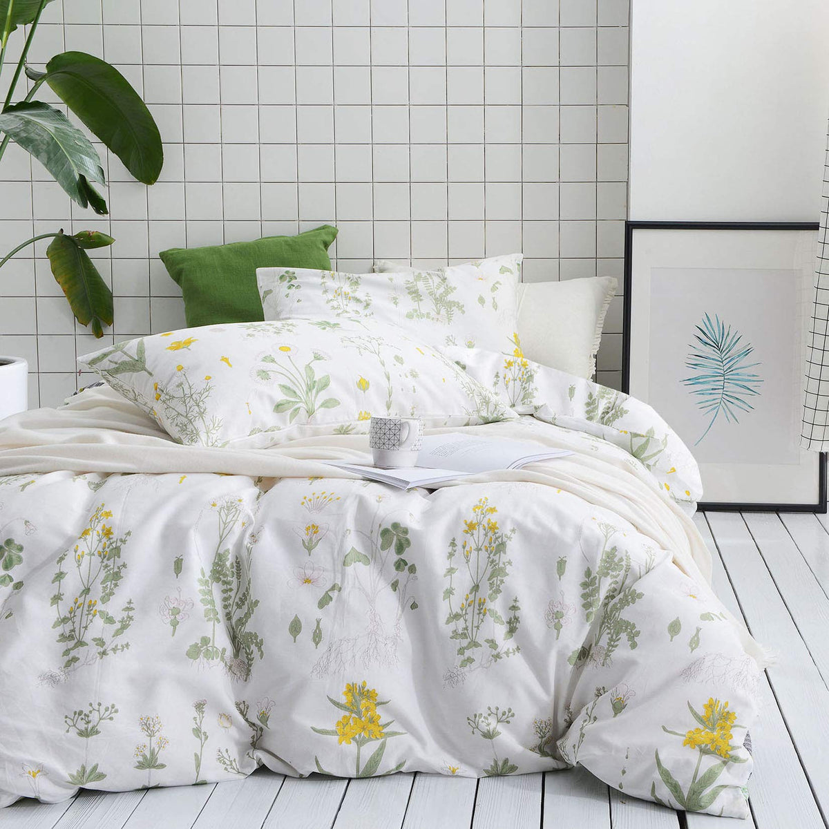 Wake In Cloud - Botanical Duvet Cover Set Twin/Twin XL, 100% Cotton Bedding, Yellow Flowers and Green Leaves Floral Garden Pattern Printed on Off White (3pcs, Twin/Twin XL Size)