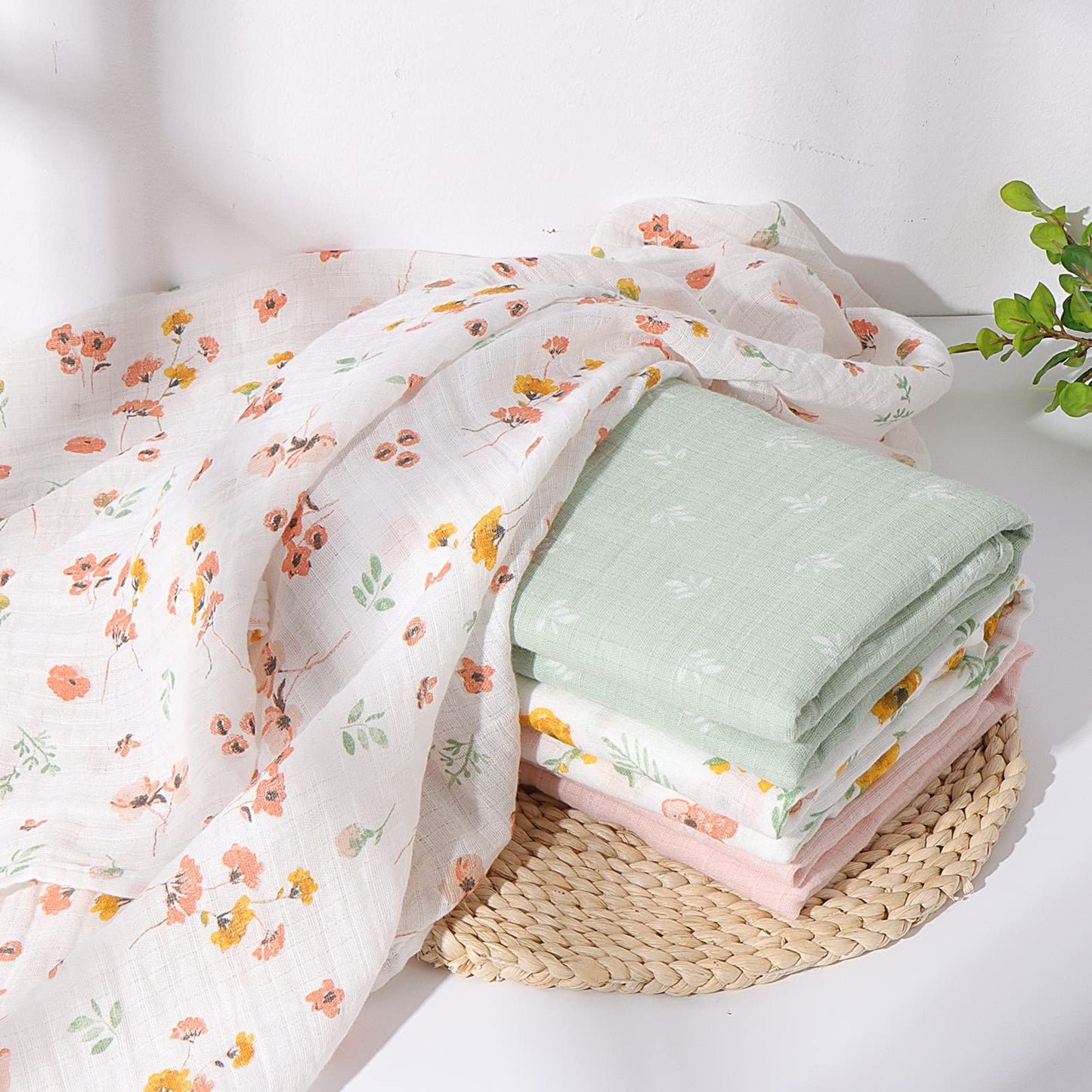 Viviland Swaddle Blanket, Muslin Swaddle Blanket for Boys Girls, 4 Pack Baby Swaddle Blanket Muslin Swaddle Receiving Blanket for Newborn, Muslin Blanket Soft Silky & Breathable, 47 X 47 inch