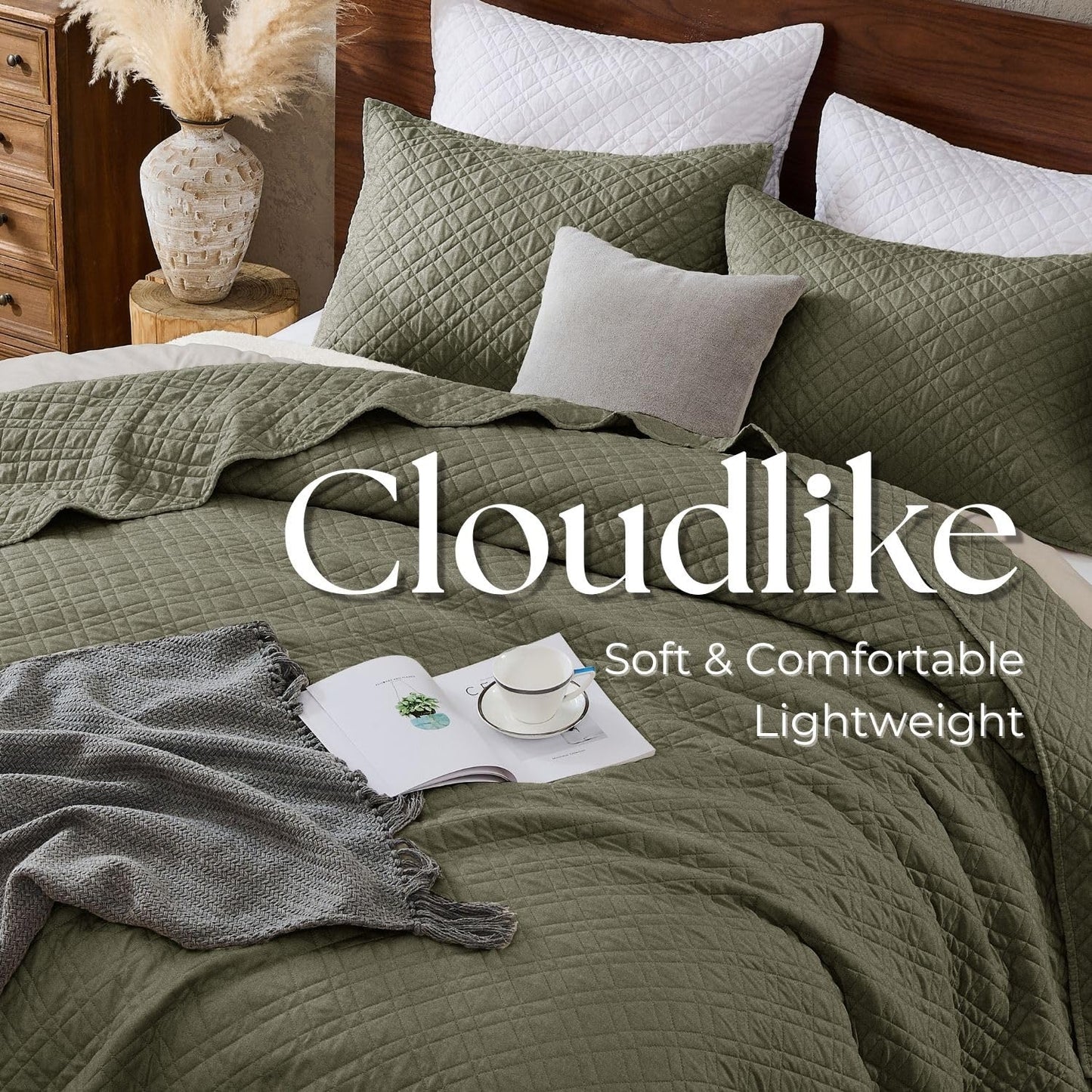 King Quilt Set with Shams Lightweight Quilted Bedspread Coverlet Thin Comforter Bed Cover Vintage Washed Quilted Blanket for All Season, Brushed Microfiber Diamond Stitching, Olive, 104"x92"