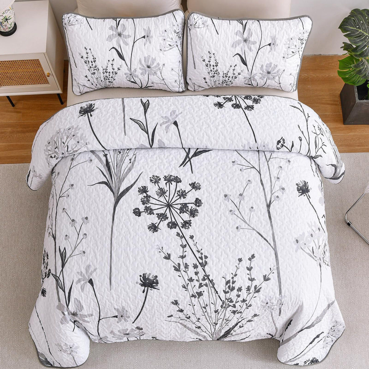Dobuyly Floral Quilt Queen Size Set, Grey and White Botanical Queen Quilt Bedding Set 3 Pieces Soft Lightweight Microfiber Bedspread Coverlet Set for All Season, 96"x90"