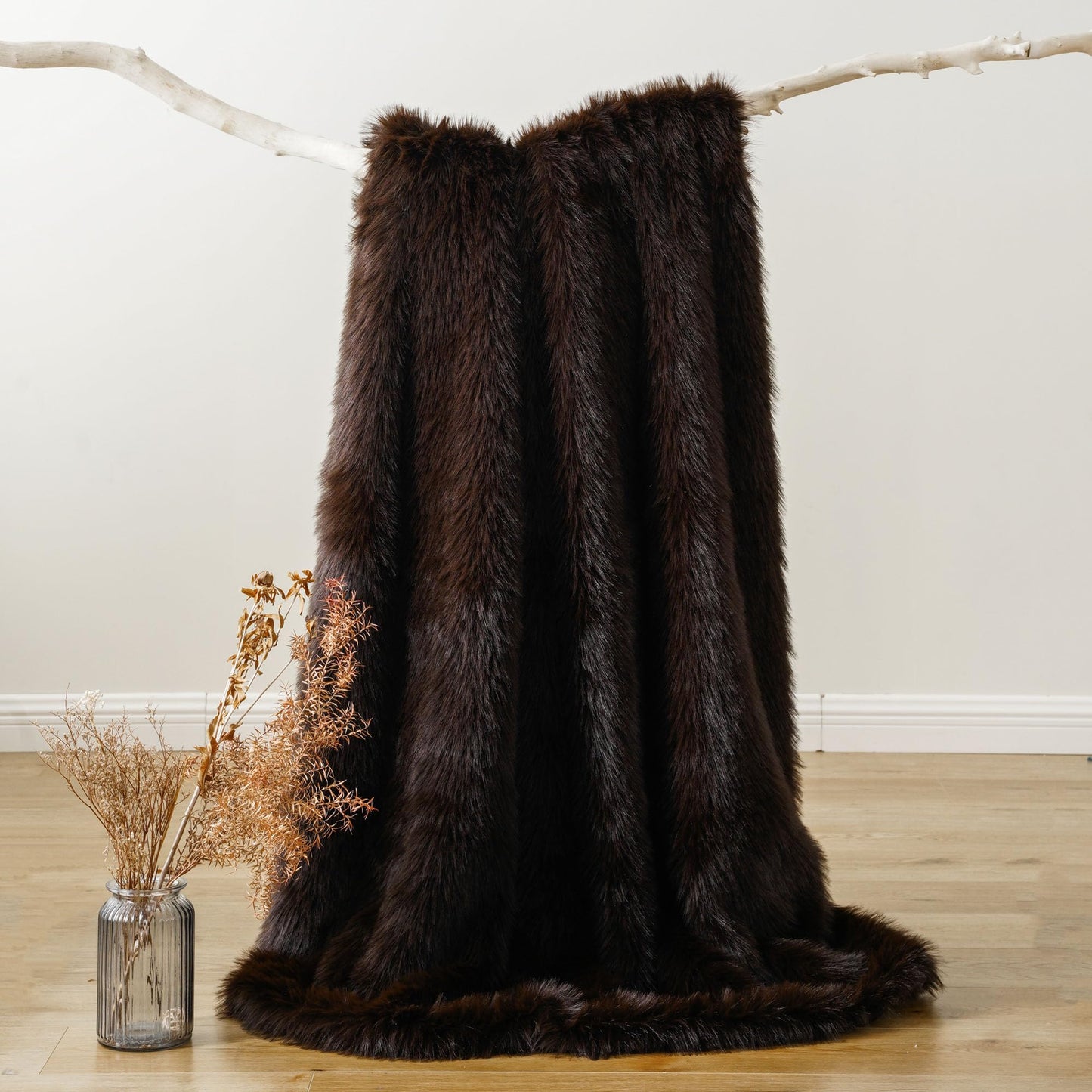 BATTILO HOME Luxury Fluffy Brown Faux Fur Throw Blanket, Cozy Warm Fur Blanket for Couch, Sofa, Chair, Bed, Plush Fuzzy Fur Throws with Long Pile, 50"x60"