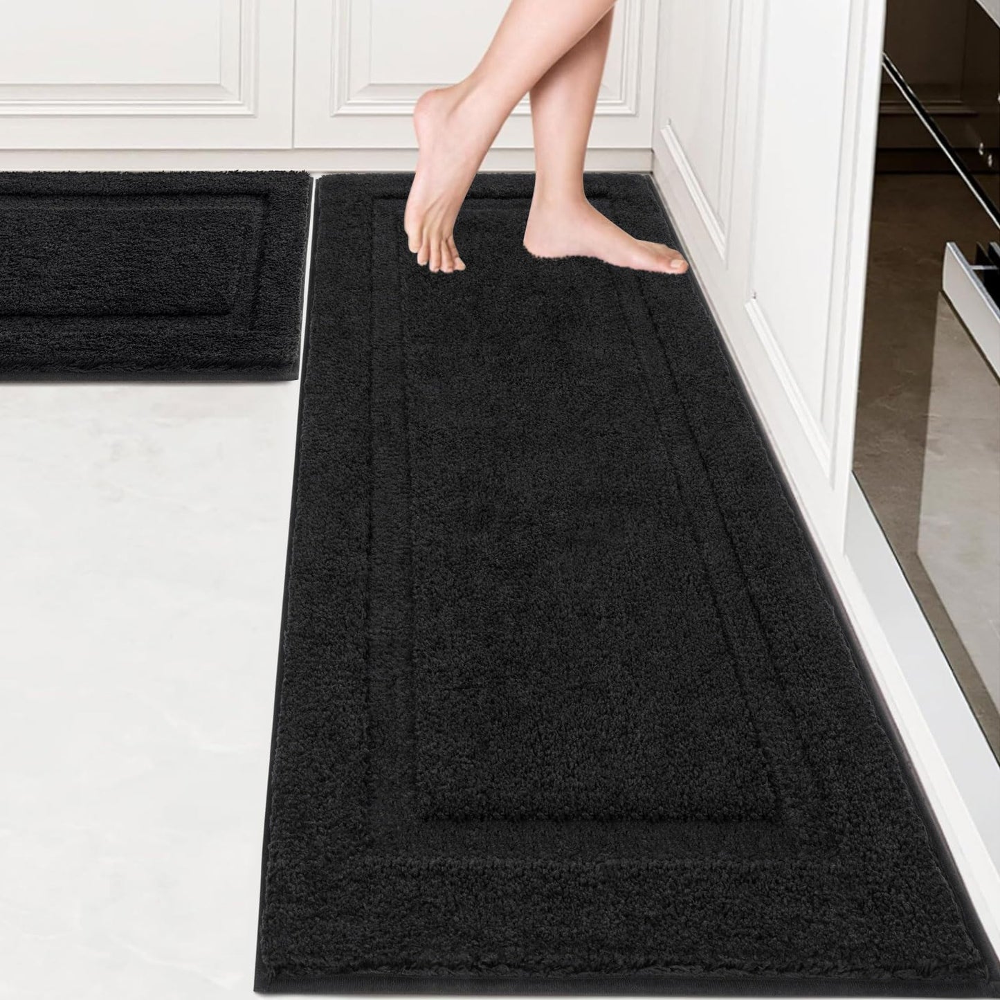 SHACOS Super Soft Bathroom Rugs 24"x60" Long Bath Mats Runner Non Slip Washable Absorbent Bath Rugs Carpets for Bathroom Floor Tub Shower Vanity Sink Home Decor Accessories, Black 2'x5'
