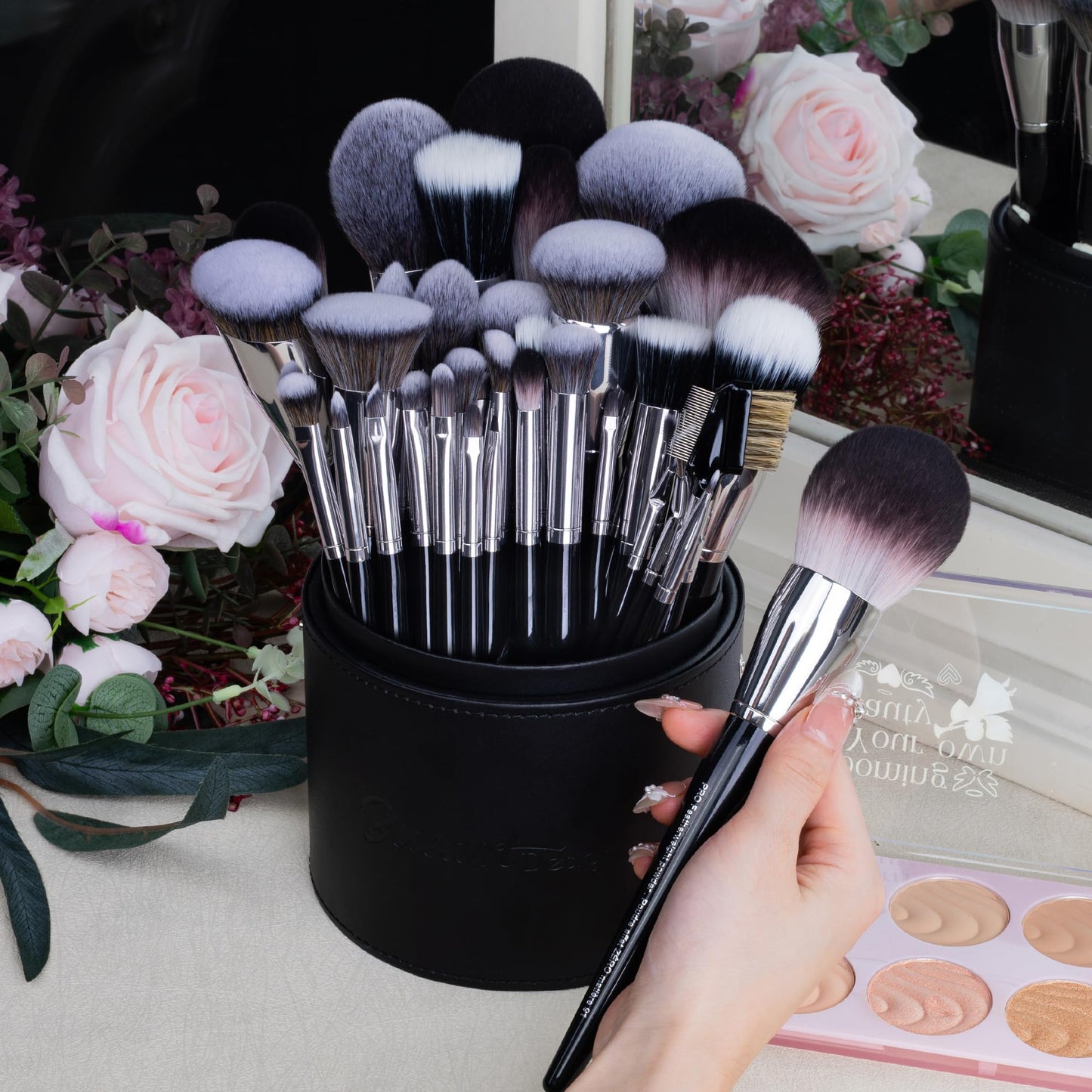 Bueart Design Professional Makeup Brush Set, 36 Pieces, Synthetic Fiber Brushes with Travel Case, Face and Eye Makeup Kit