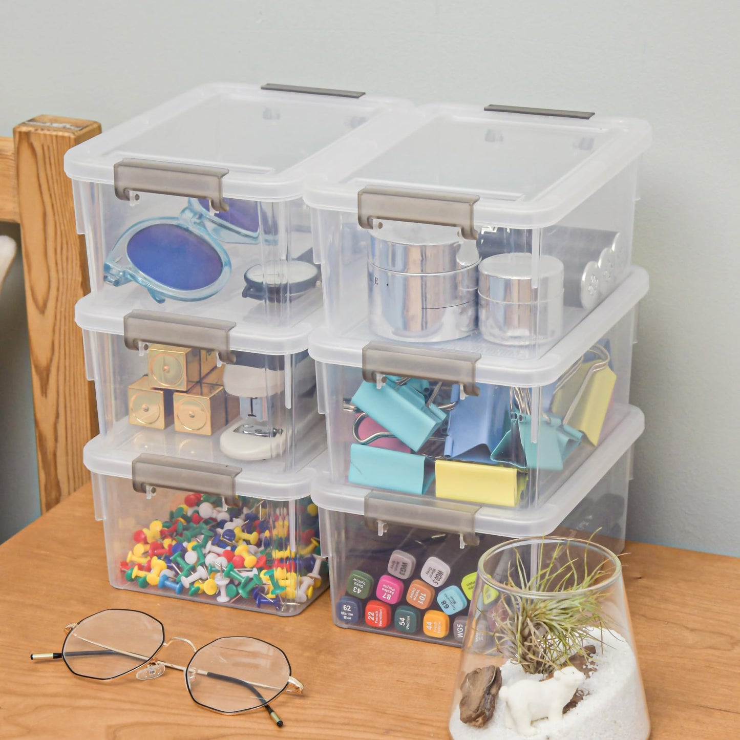 Citylife 1.3 QT 10 Pack Small Storage Bins Plastic Storage Container Stackable Box with Lids for Organizing, Clear White