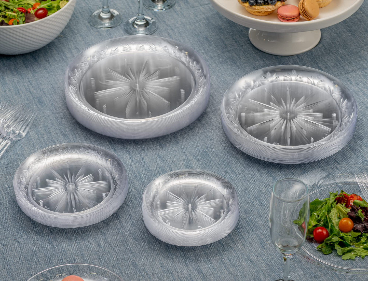 PLASTICPRO 10'' inch Premium Extra large Heavy Weight Crystal Clear Disposable Plastic Dinnerware Party Plates or Platter Pack of 40