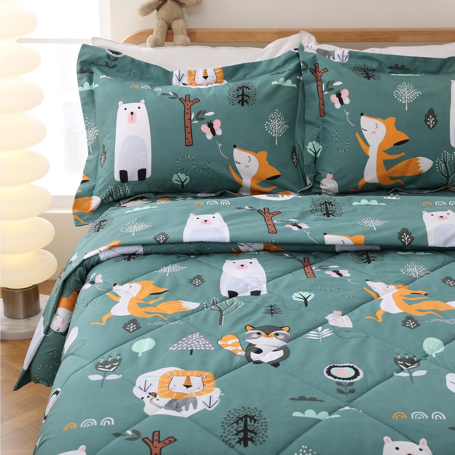 JSD Green Animal Forest Kids Comforter Set, 2 Pieces Twin Microfiber Comforter with Pillow Sham, Soft Comfortable Machine Washable