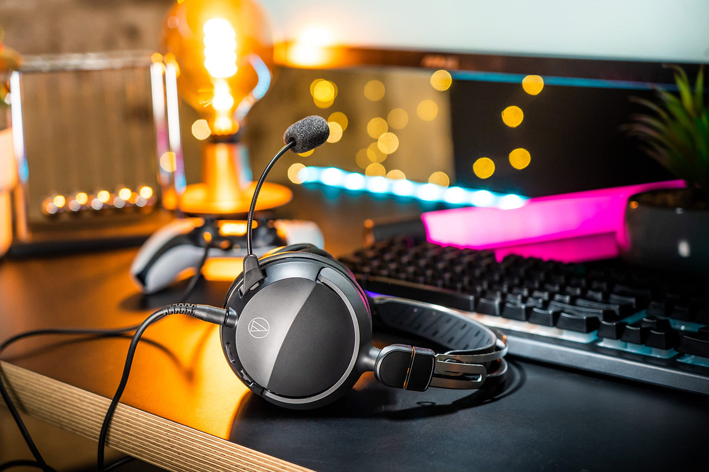 Audio-Technica ATH-GL3BK Closed-Back Gaming Headset, Black, Adjustable